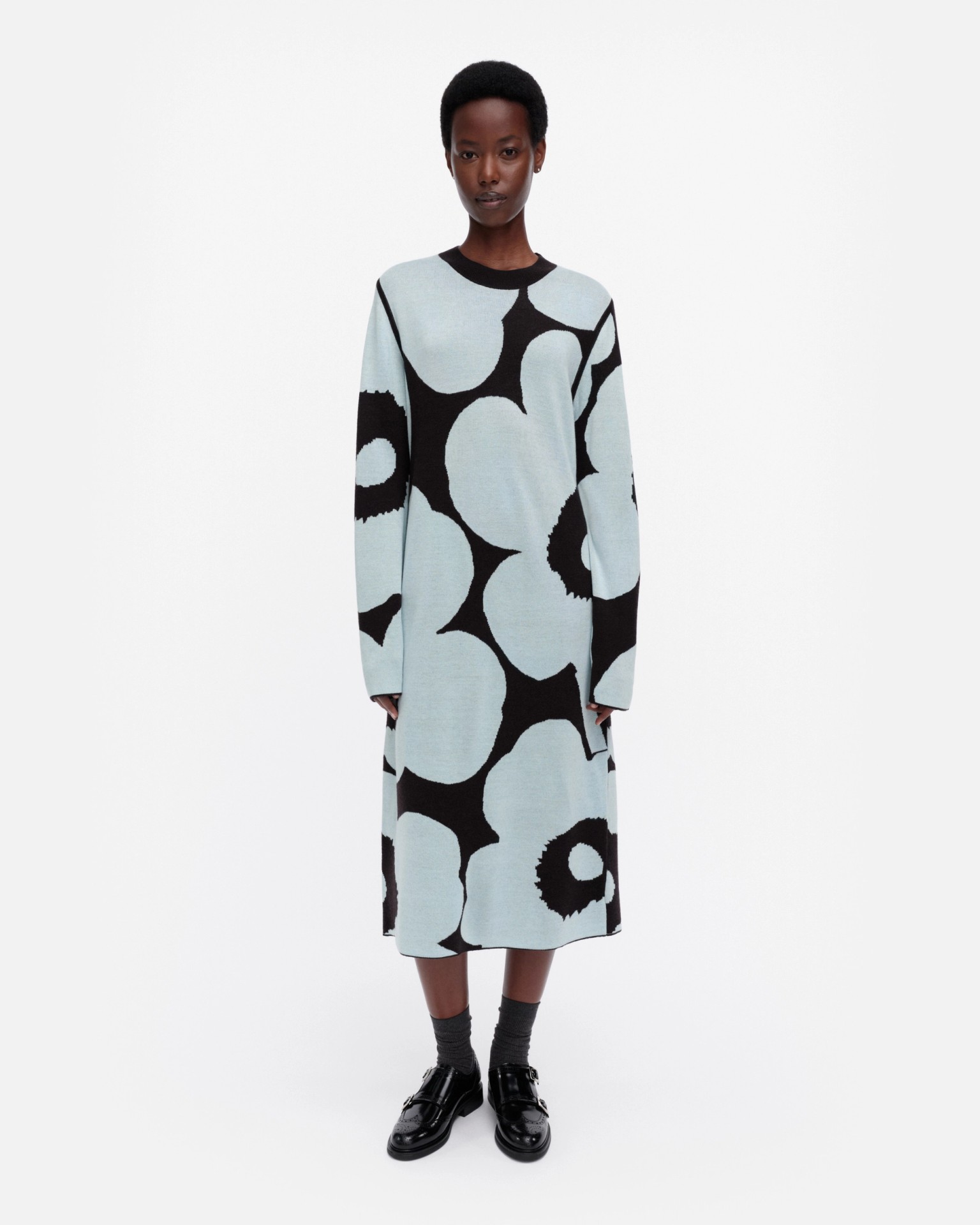 Ennallaan Unikko, Knitted dress, dark brown, light blue,