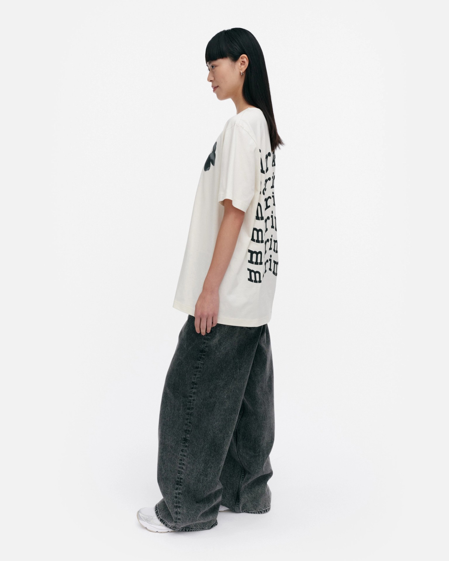 Vihne Unikko Placement Kioski t-shirt