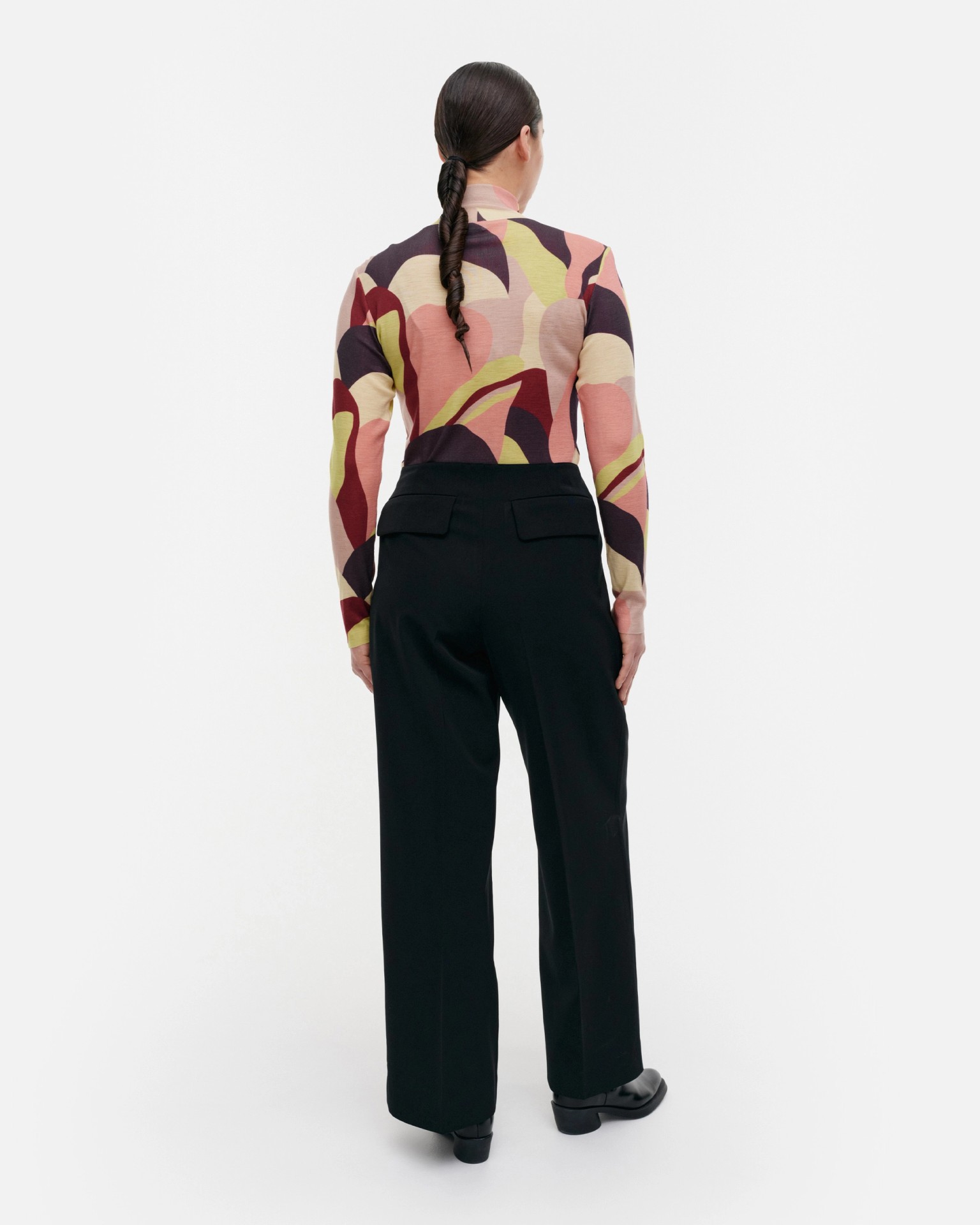 Veduta Kamelia, Wool turtleneck shirt, winered, yellow, peach,