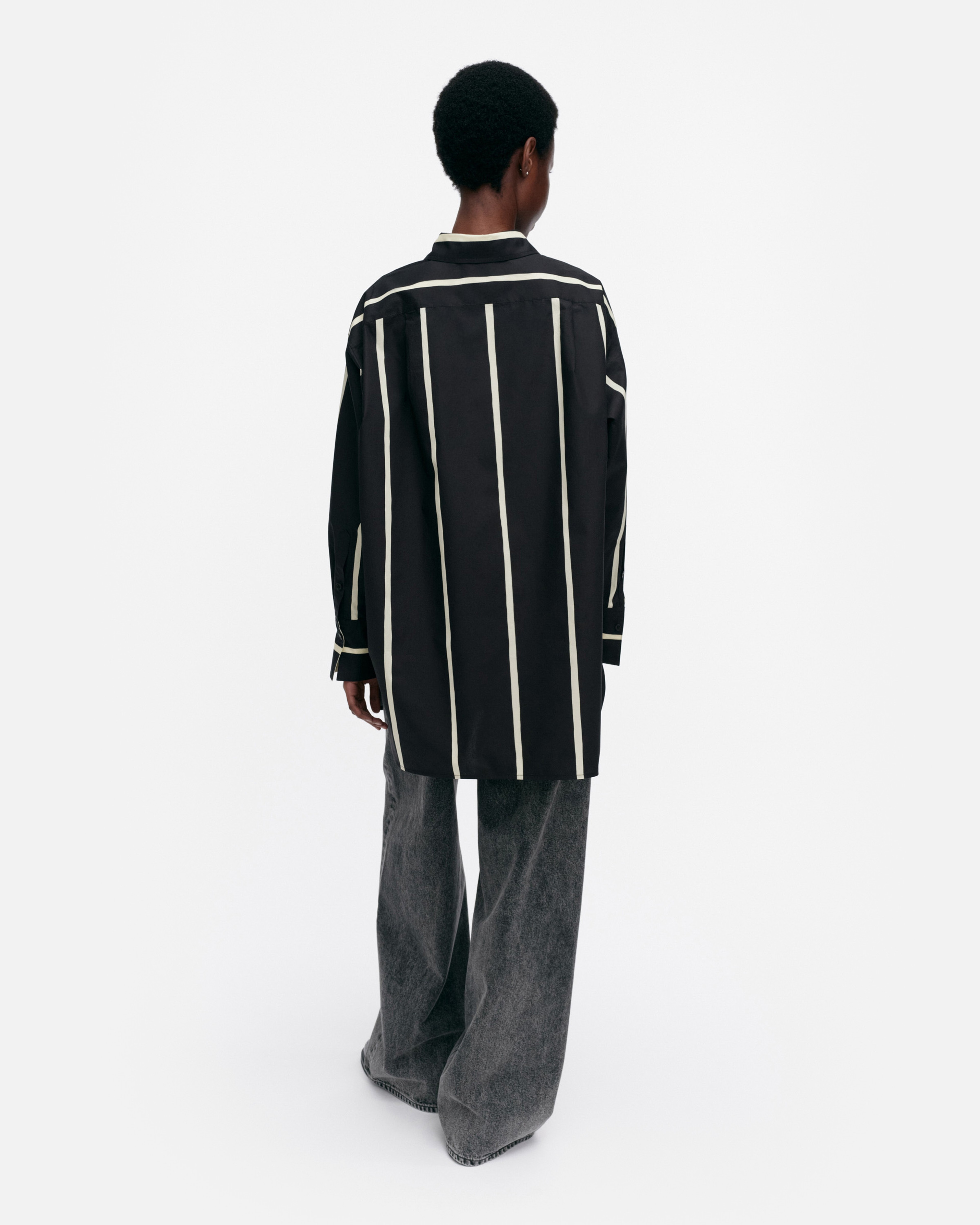 Nila Puhveli, Cotton shirt, black, light yellow,