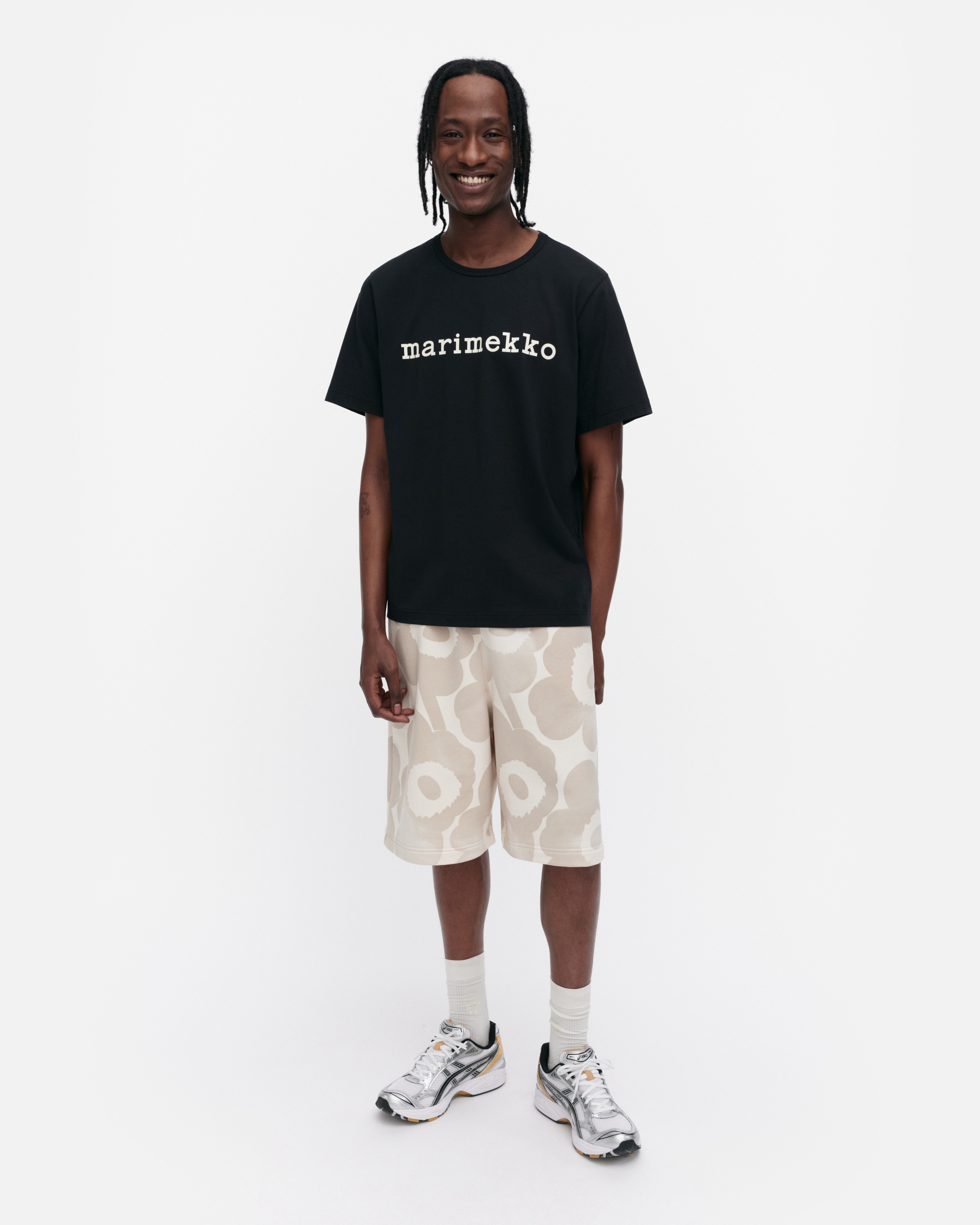 Vihne Logo Placement Kioski t-shirt