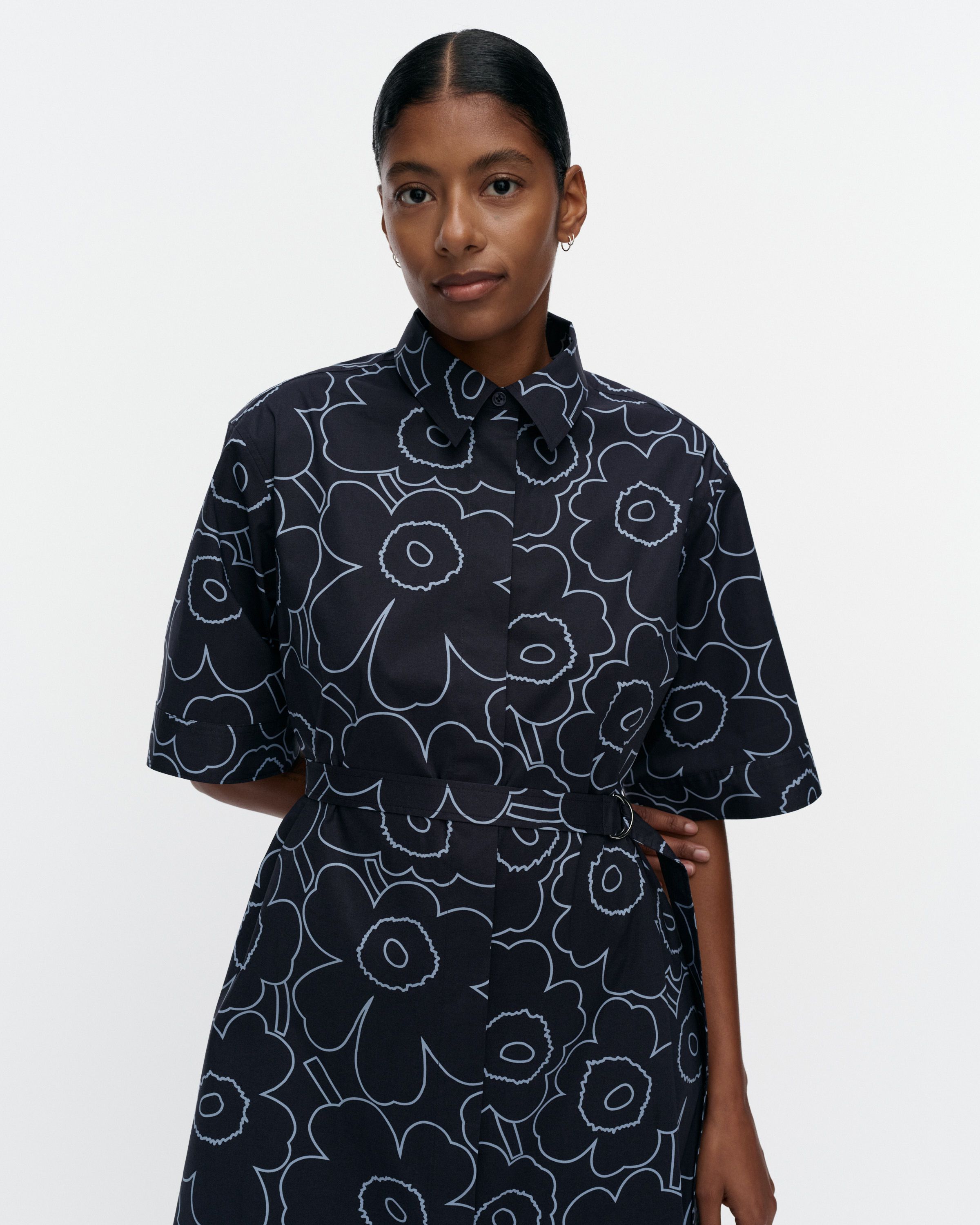 Jokapoika Kioski cotton shirt black, white | Marimekko