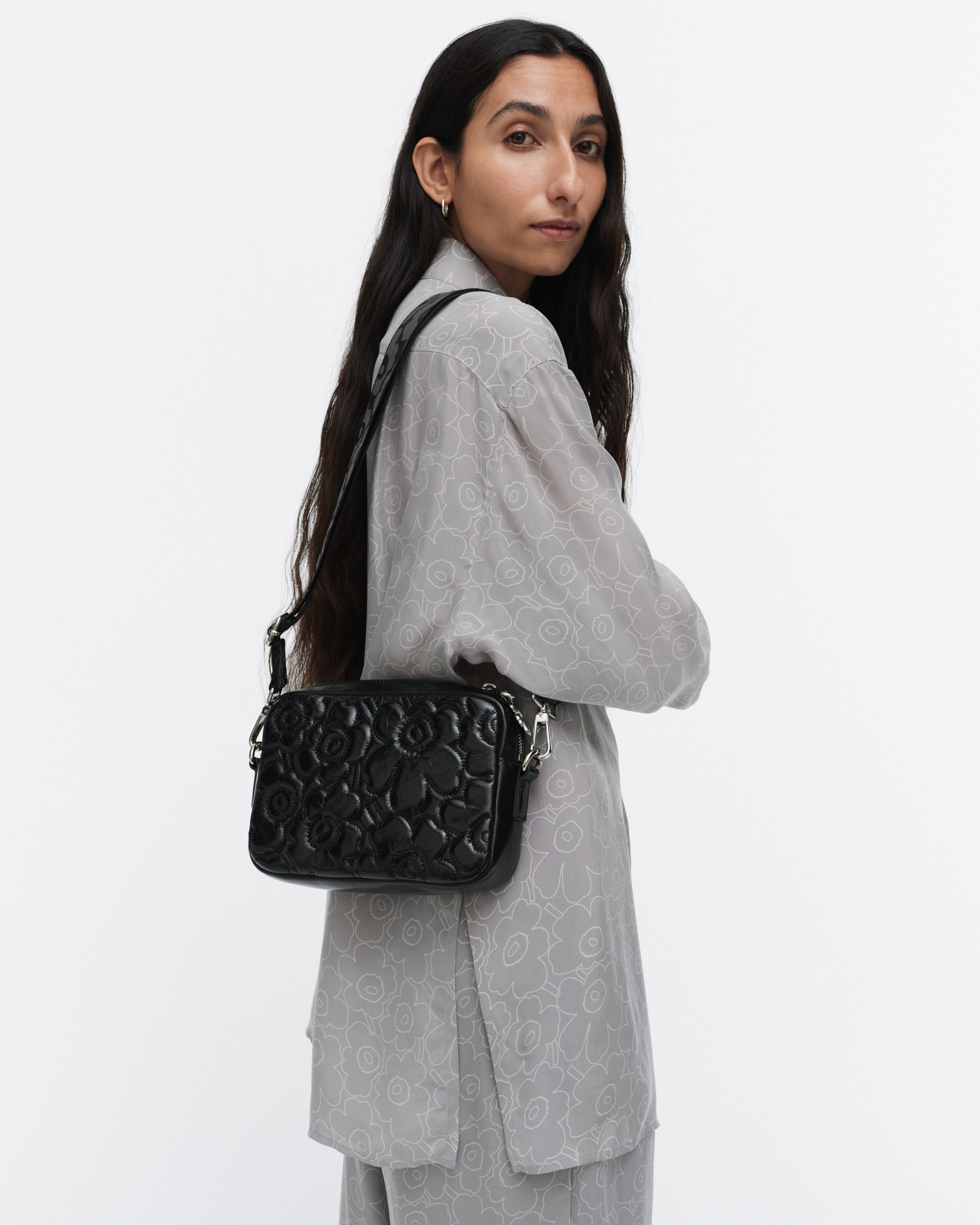 Soft Gratha Unikko, Shoulder bag, shiny black,