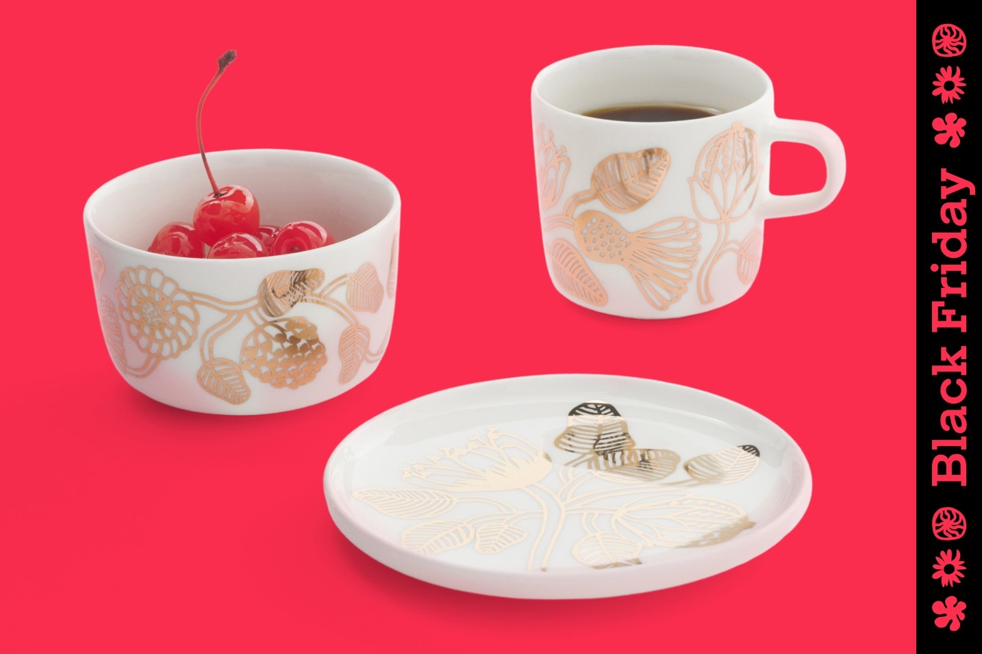 Oiva Tiara tableware (mug, plate and bowl) and Black Friday text on the side of the photo.