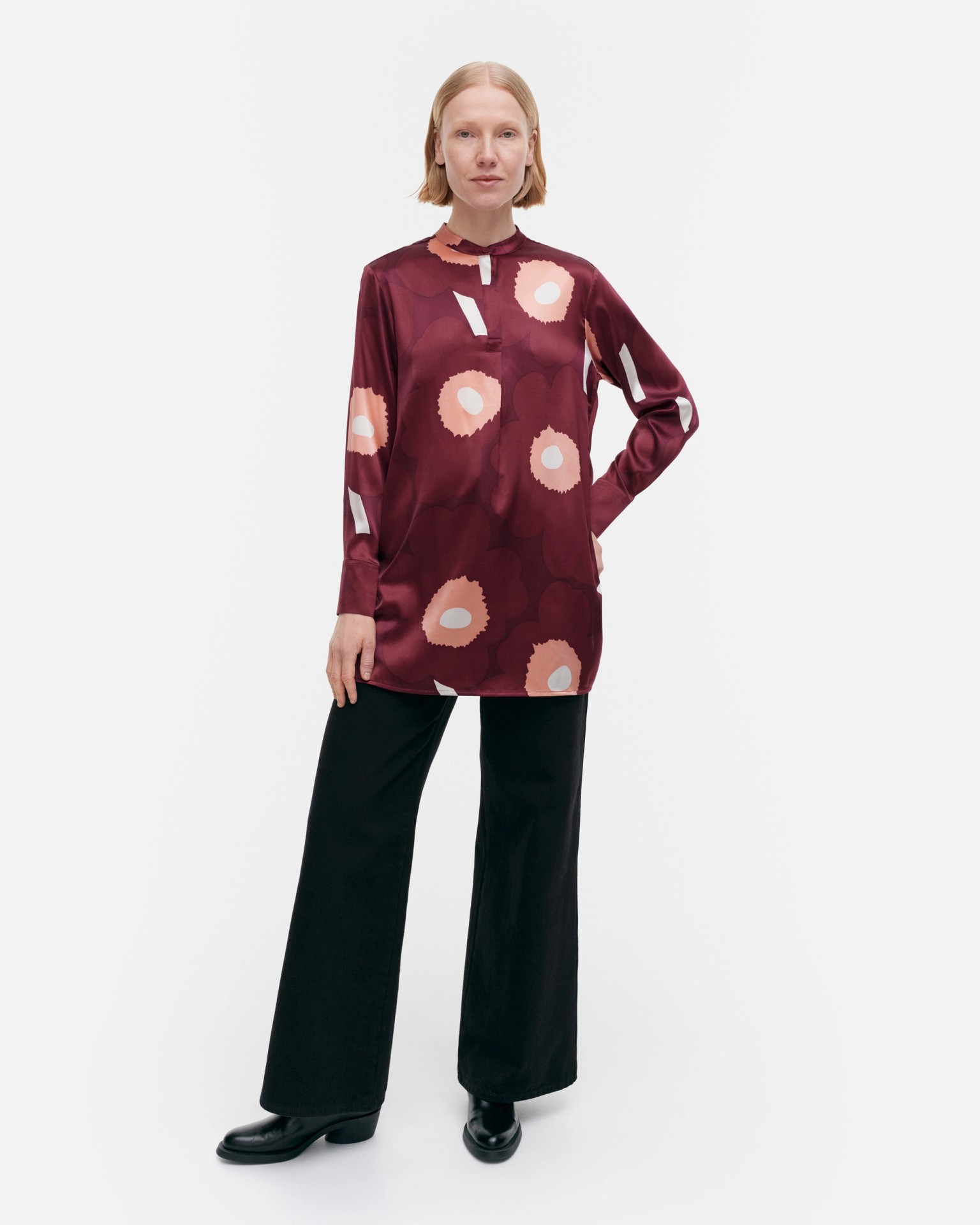 Tiina Unikko, Silk tunic, dark red, wine red, light pink,