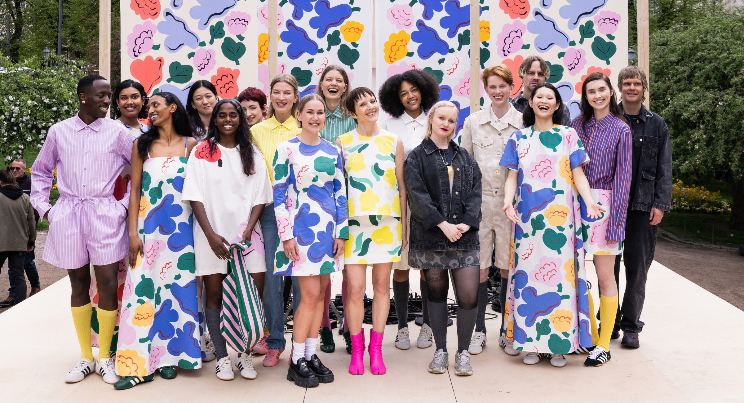 Marimekko-päivä ryhmäkuva