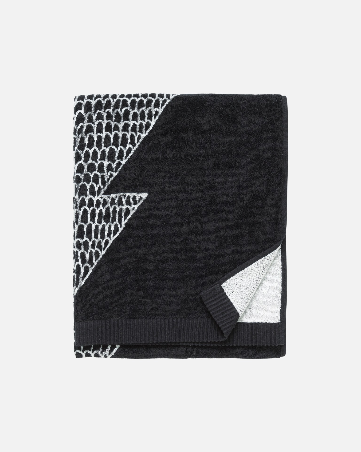 Kuusikossa Bath towel 70x140 cm