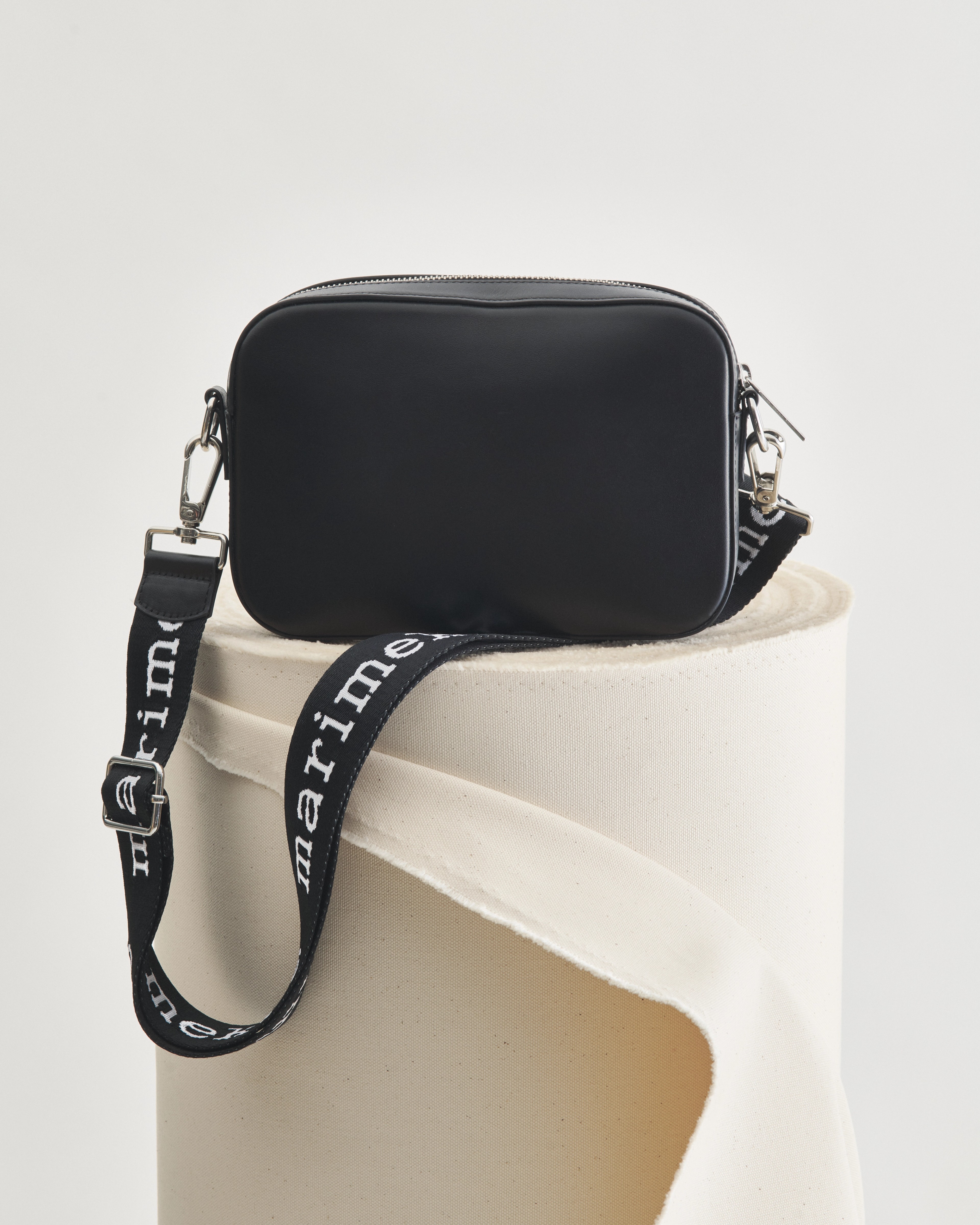 Gratha Logo Strap Olkalaukku