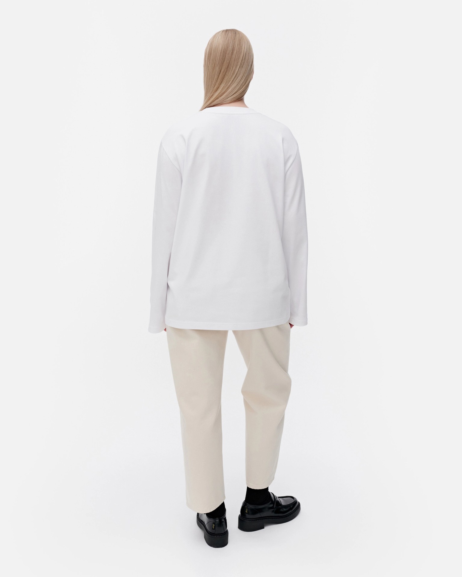 Biitti Ostjakki Placement Kioski shirt