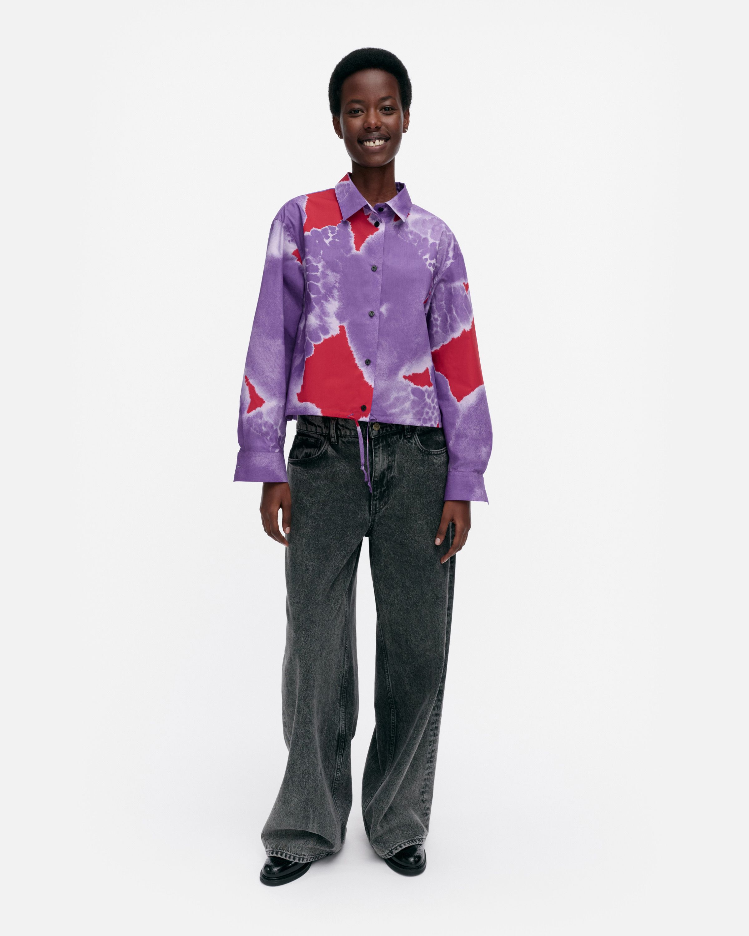 Marimekko Kioski パープル花柄刺繍トレーナー S Marimekko Kioski パープル花柄刺繍トレーナー S Marimekko