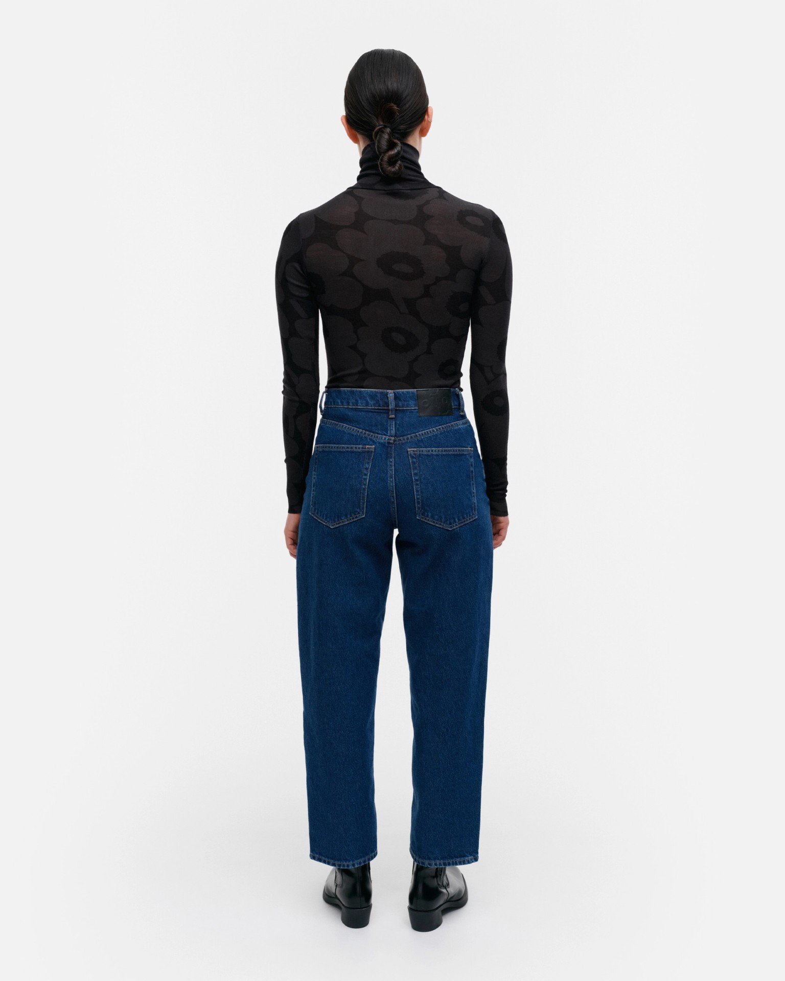 Vilina Unikko, Turtleneck shirt, dark grey, black,