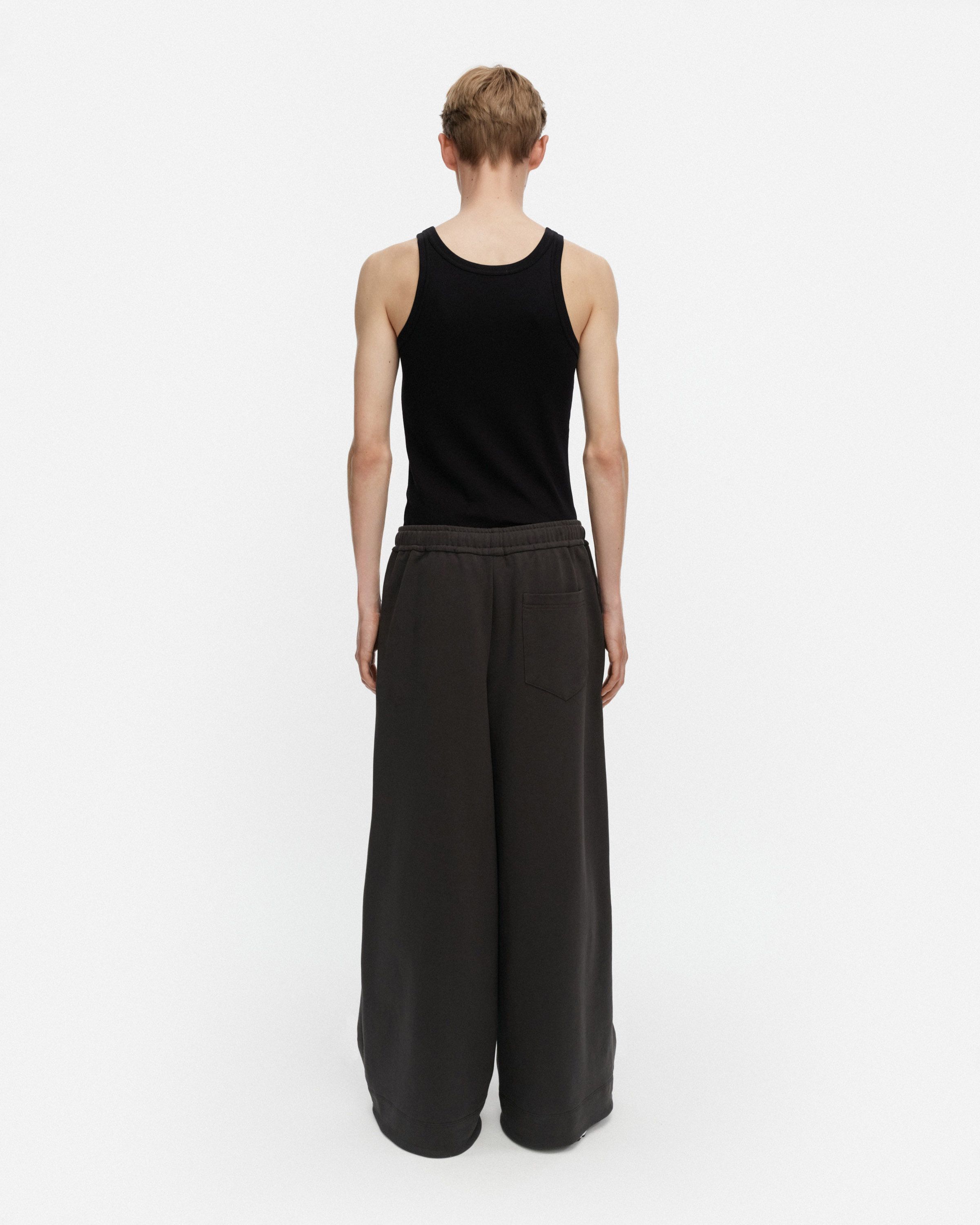 Naturaali Unikko Placement Kioski sweatpants | Marimekko