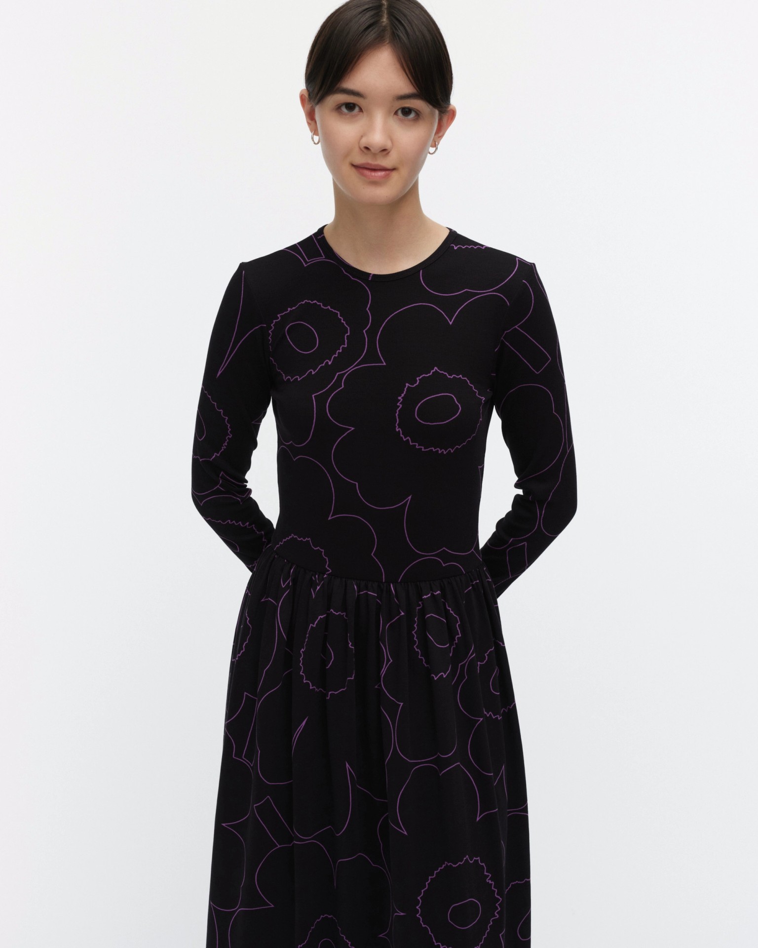 Kukkaset Piirto Unikko, Jersey dress, black, purple,