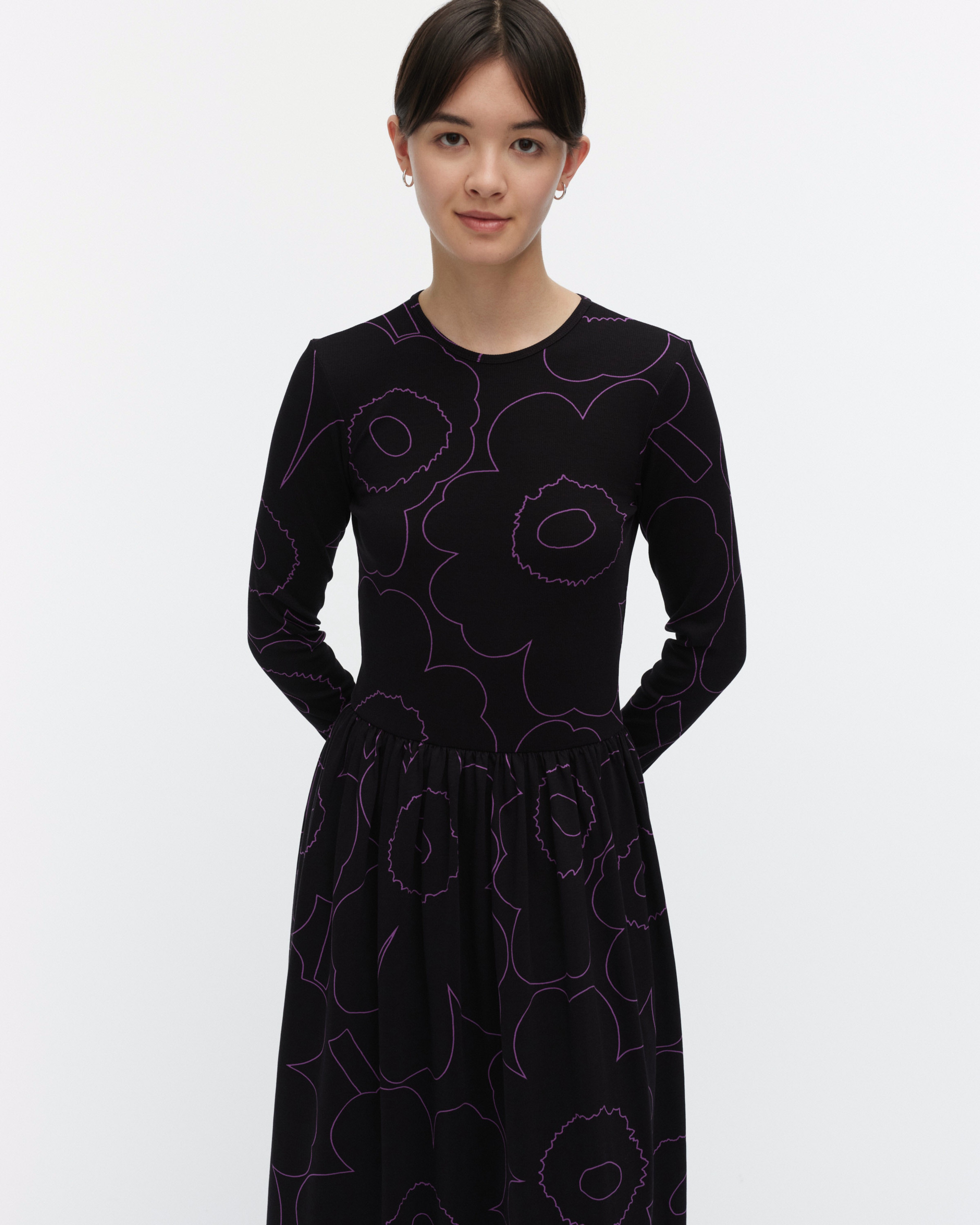 Kukkaset Piirto Unikko, Jersey dress, black, purple,