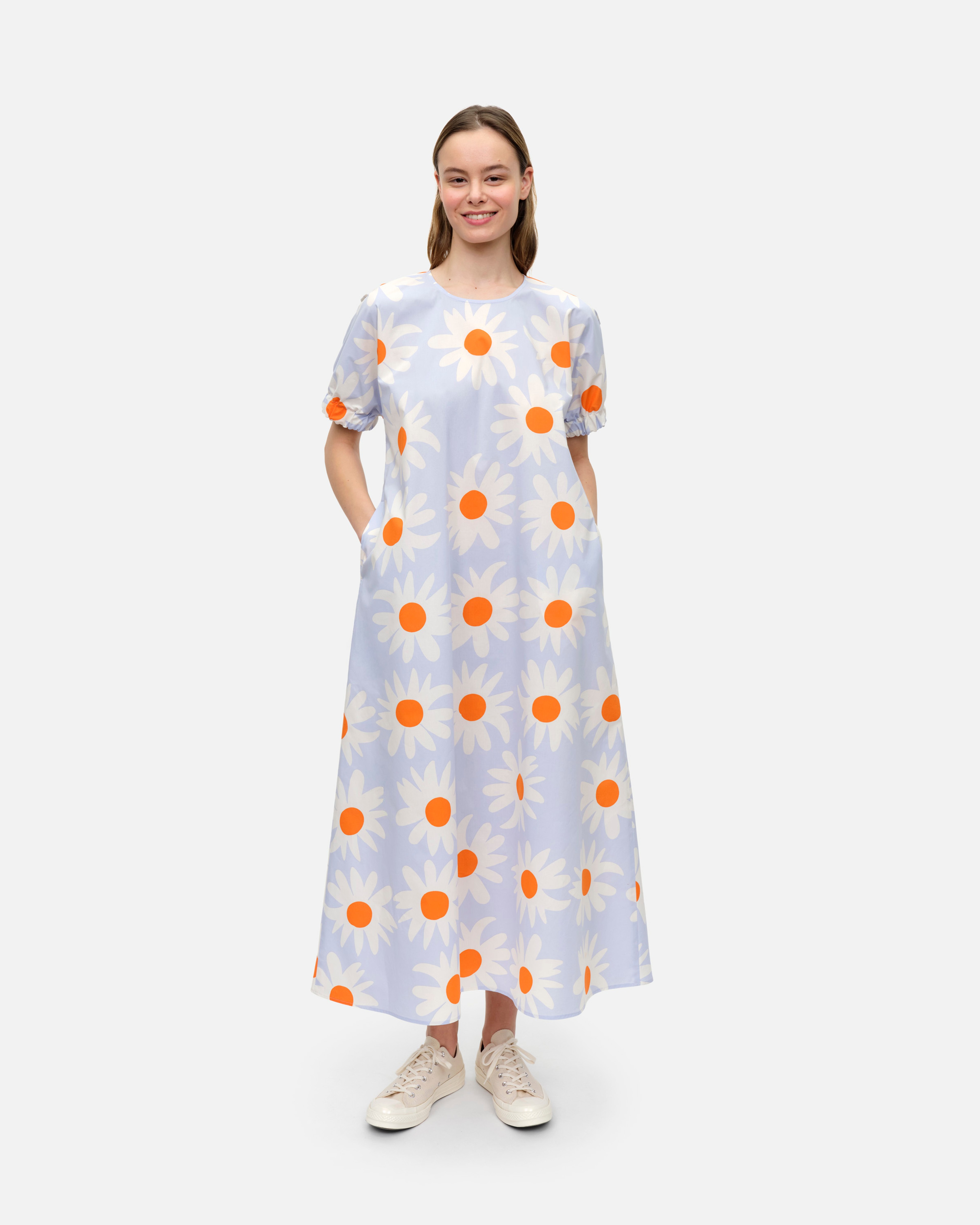 Veroinen Rakastaa ei rakasta, Cotton dress, lilac, off white, orange,