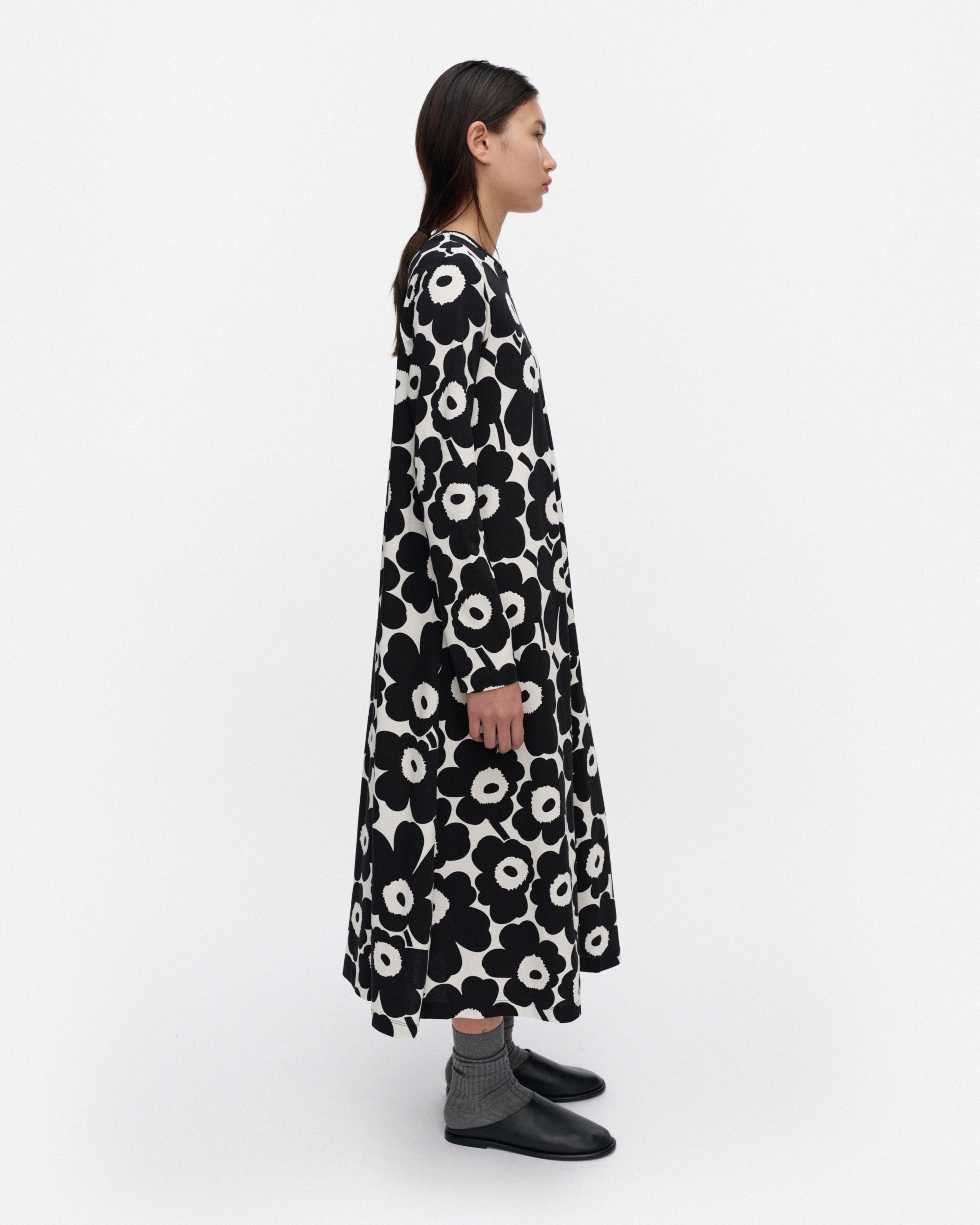 Hujanhajan Unikko, Jersey dress, black, off white,