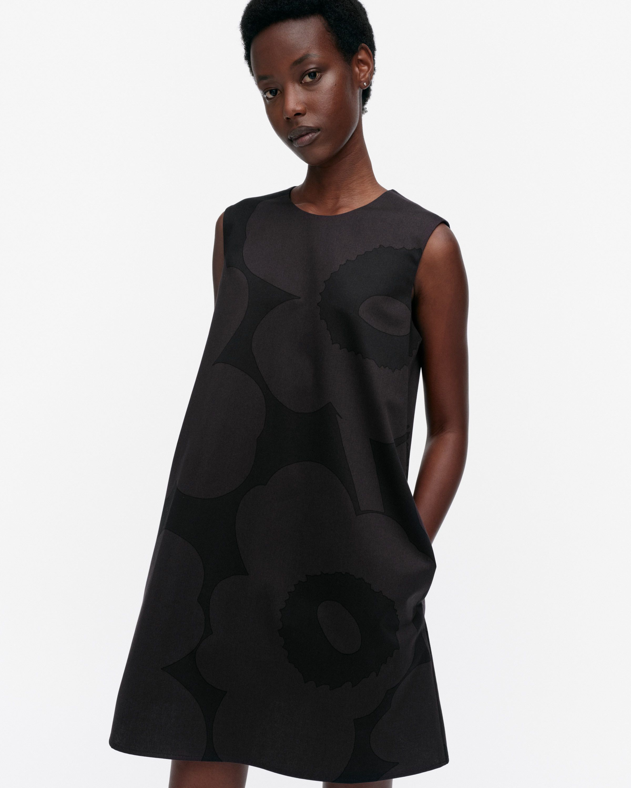 Siluetti Unikko Marimini dress | Marimekko