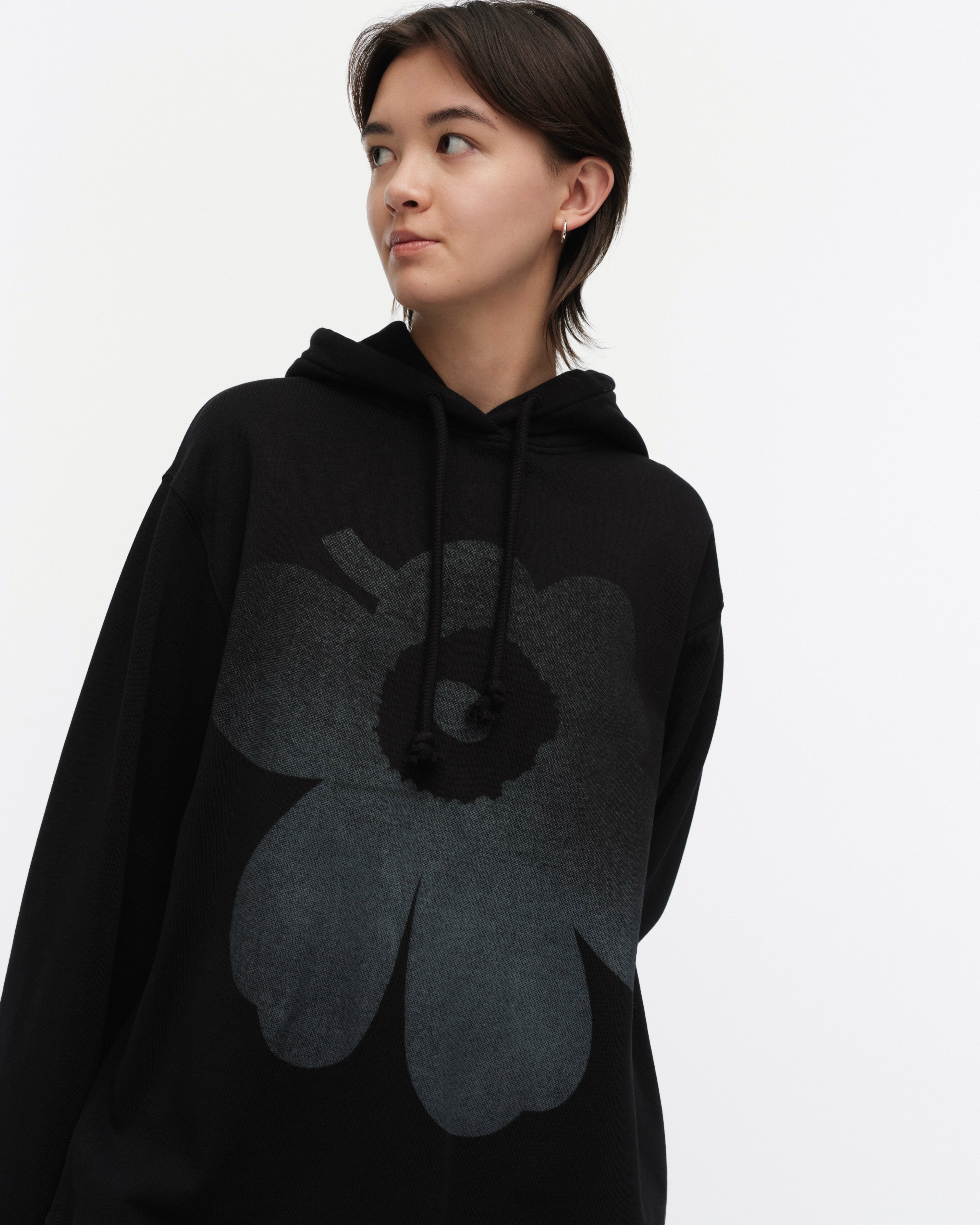 Teesi Unikko Placement, Kioski hoodie, black, grey,