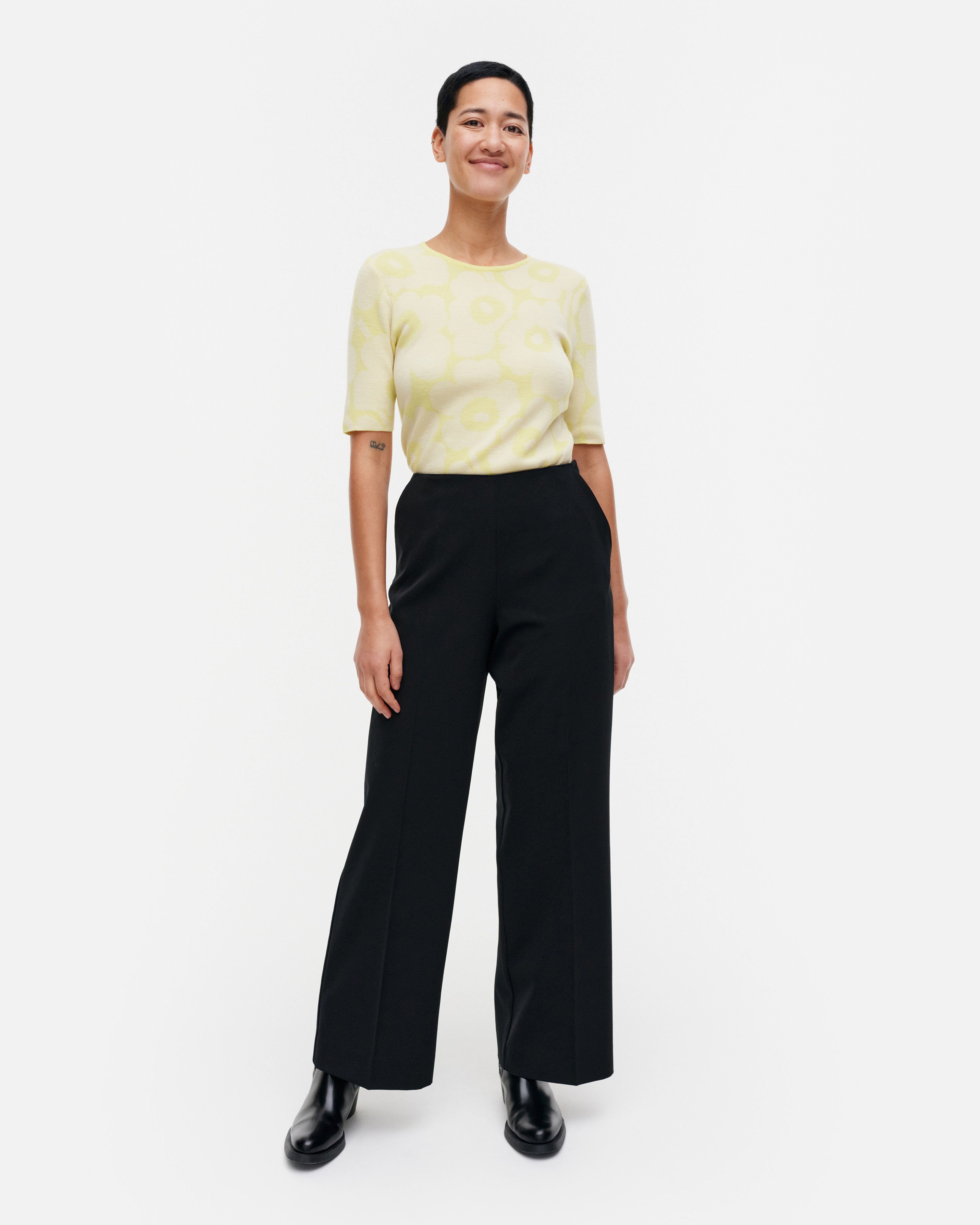 Kaaret Solid Trousers