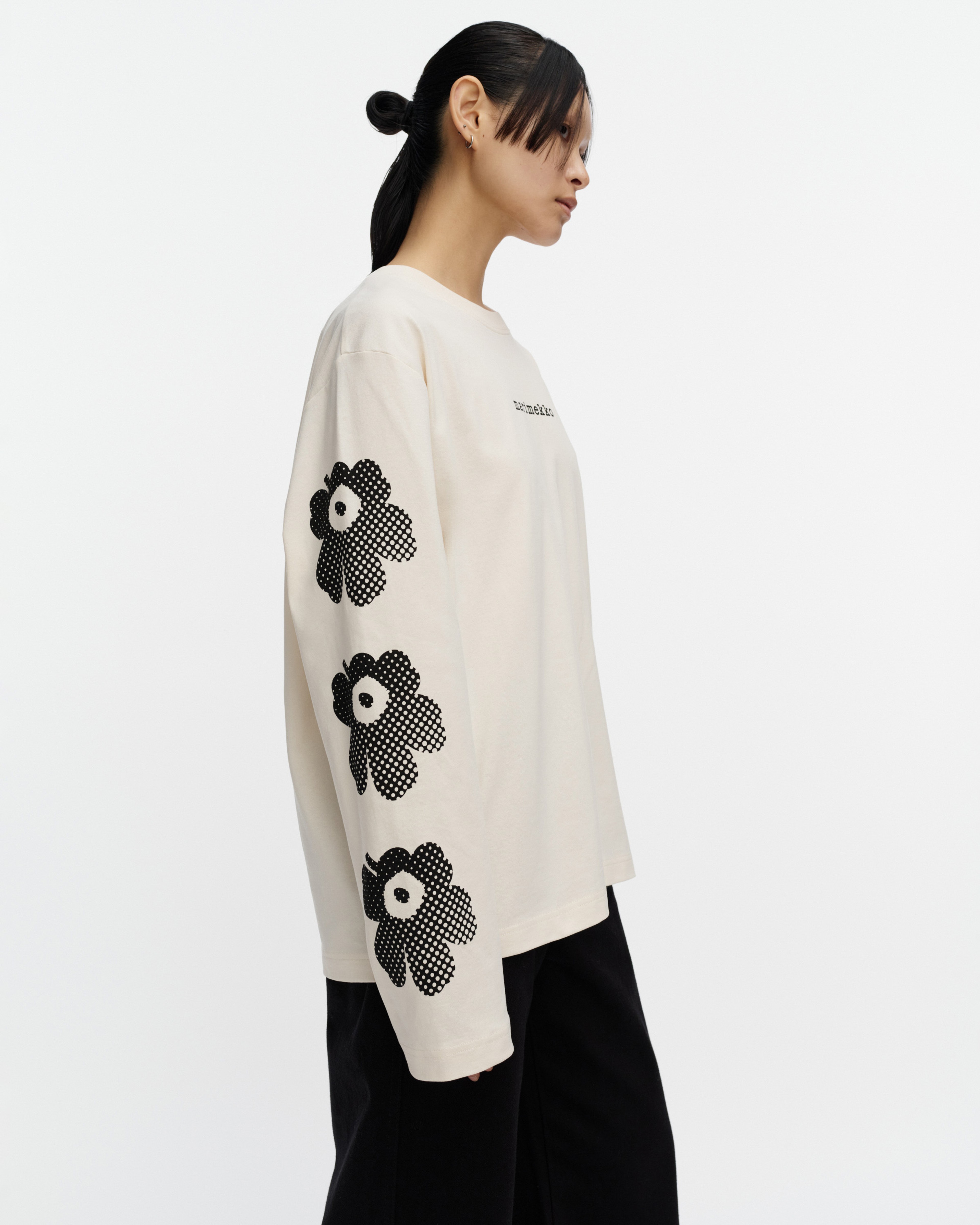 Sekvenssi Unikko Placement Kioski jersey shirt