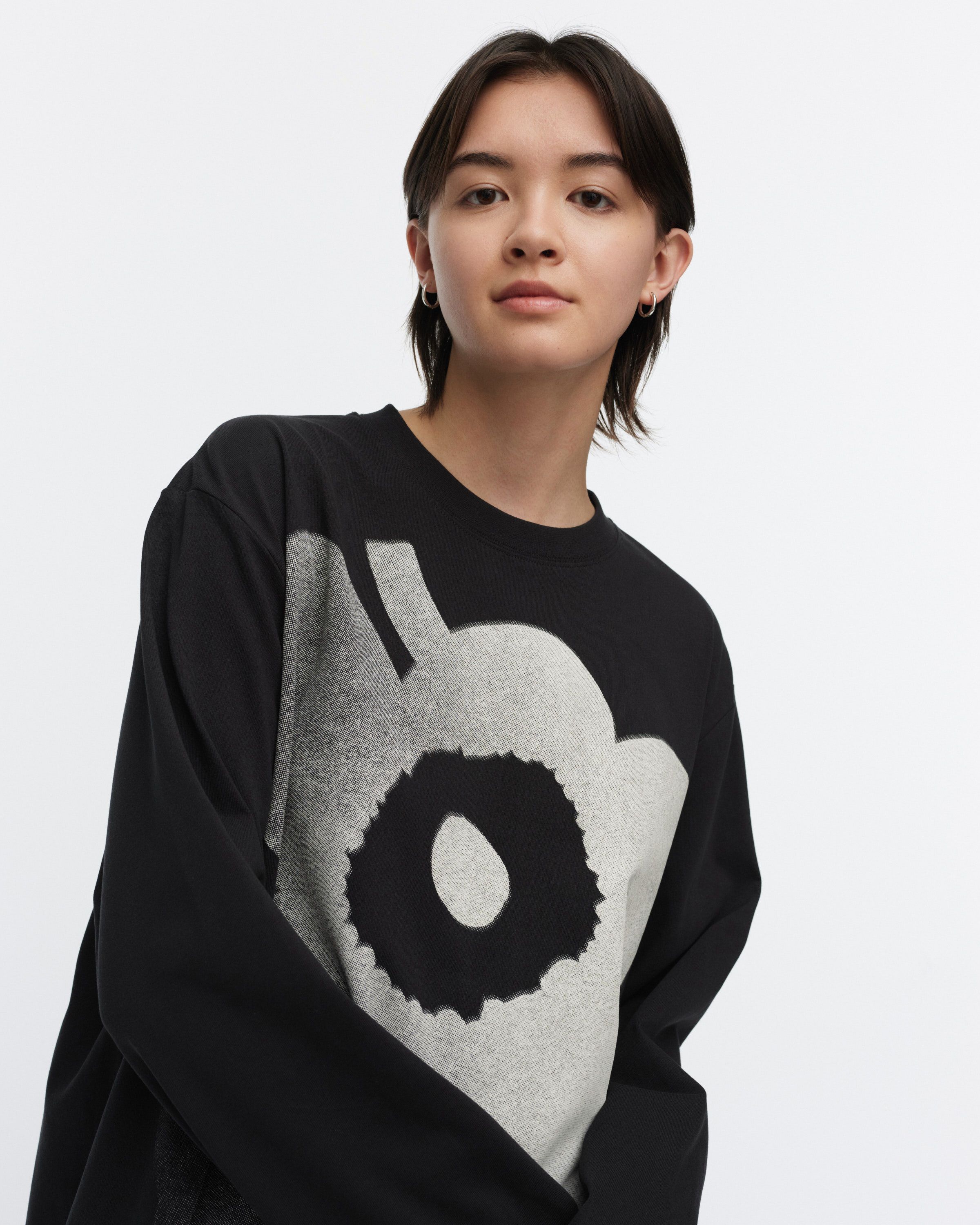 Biitti Unikko Placement Kioski jersey shirt | Marimekko