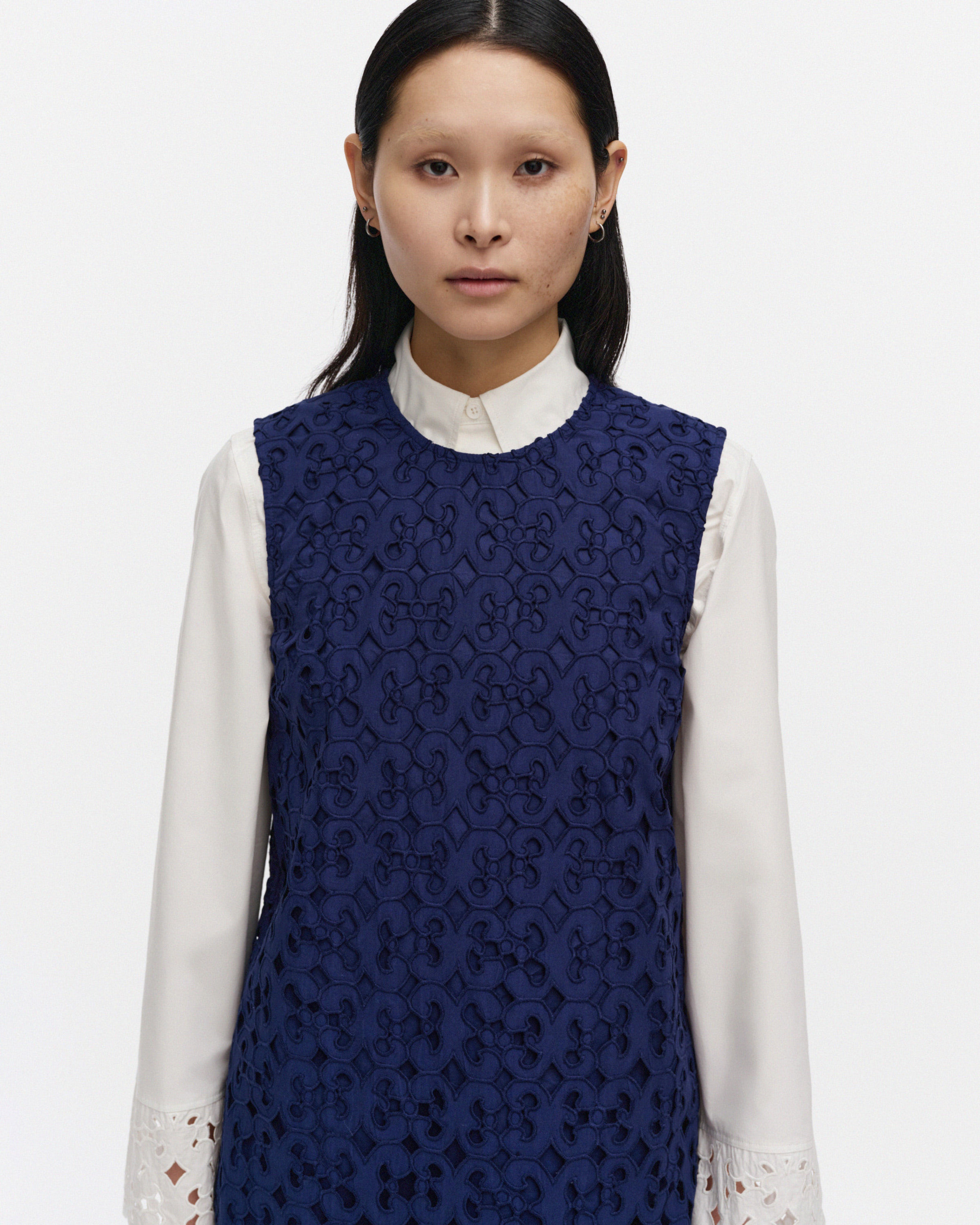 Innoitus Keidas, Robe Marimini, bleu foncé,