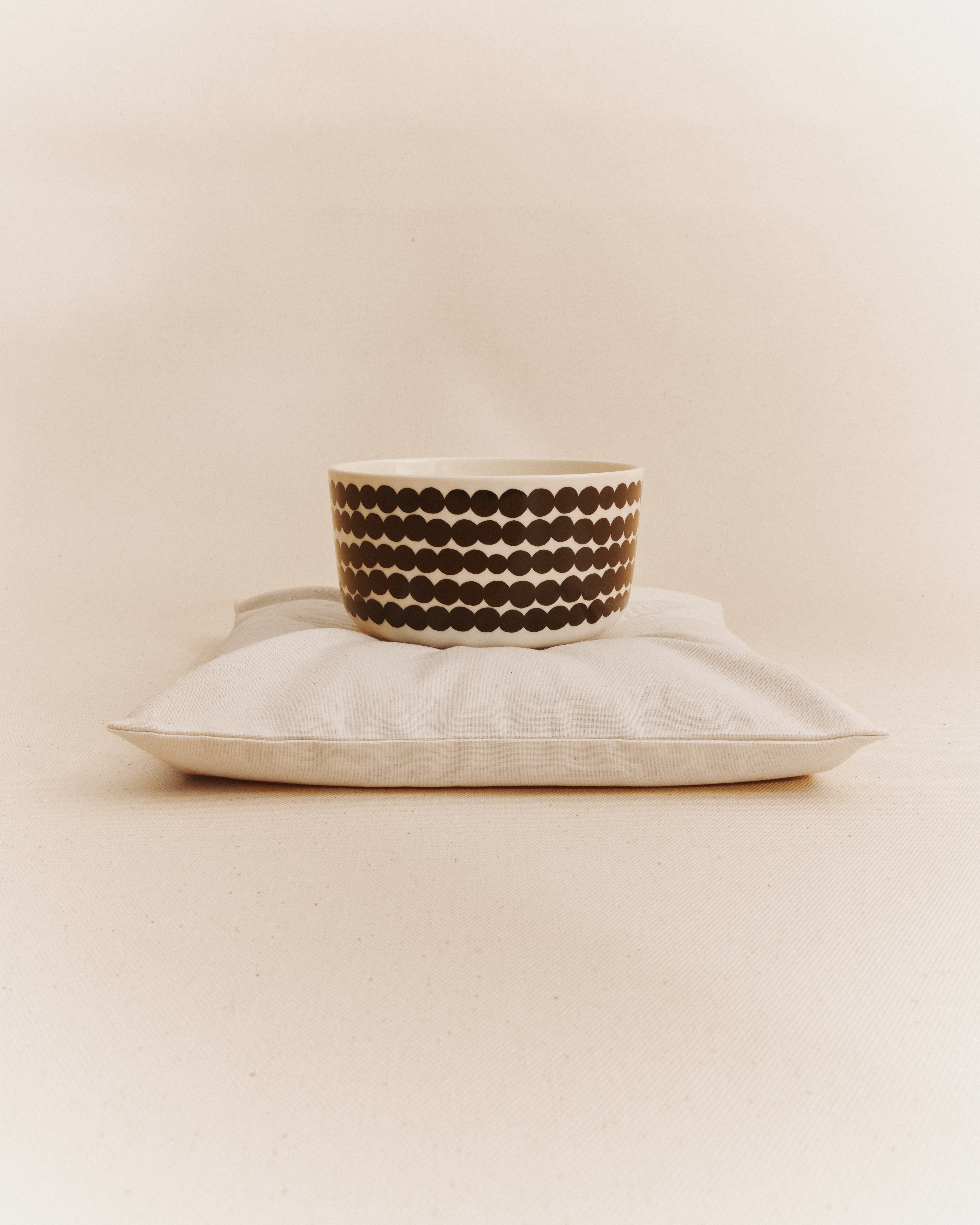 Räsymatto, Bowl, white,black,