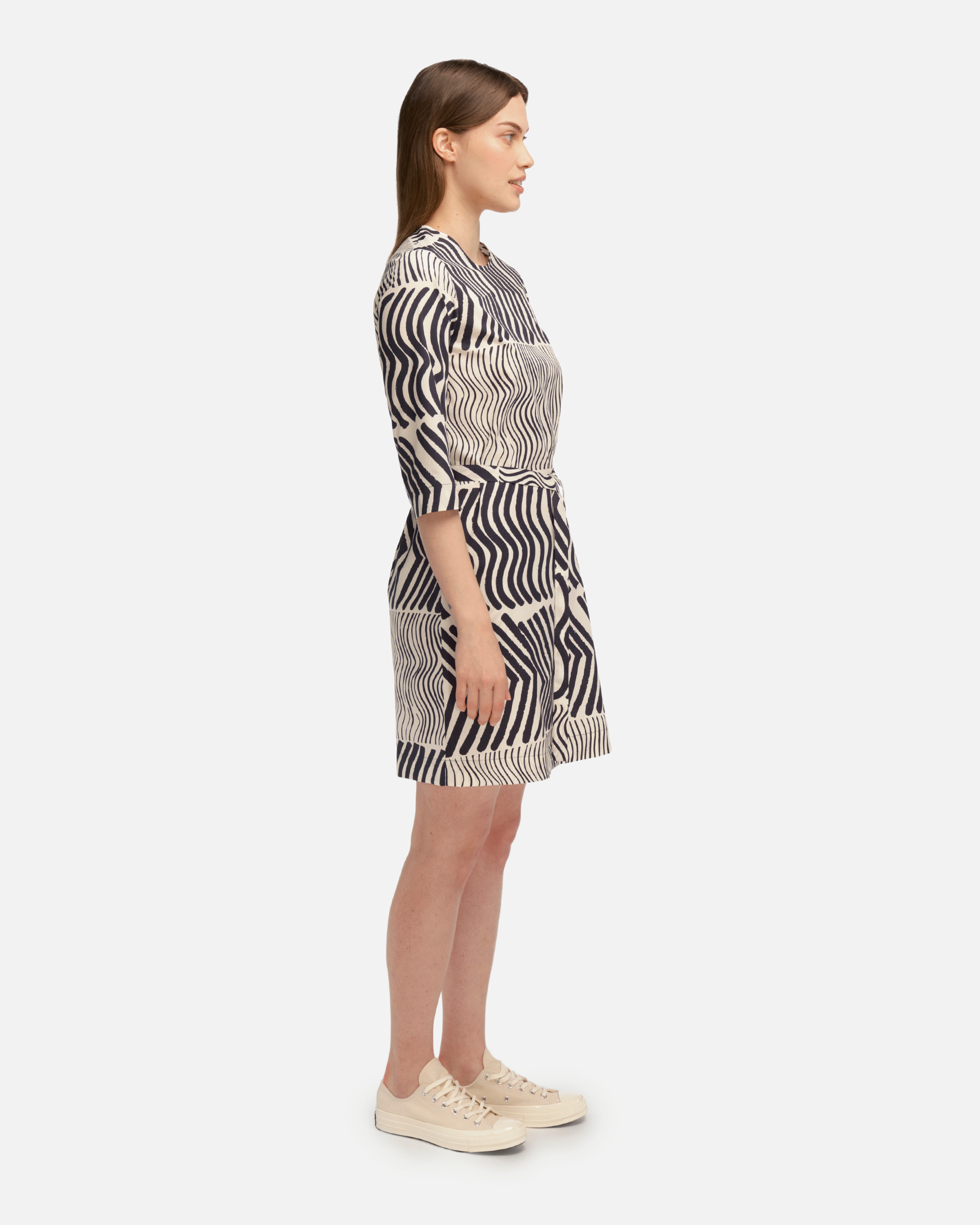 Migos Silkkikuikka, Cotton poplin dress, off-white, dark navy,