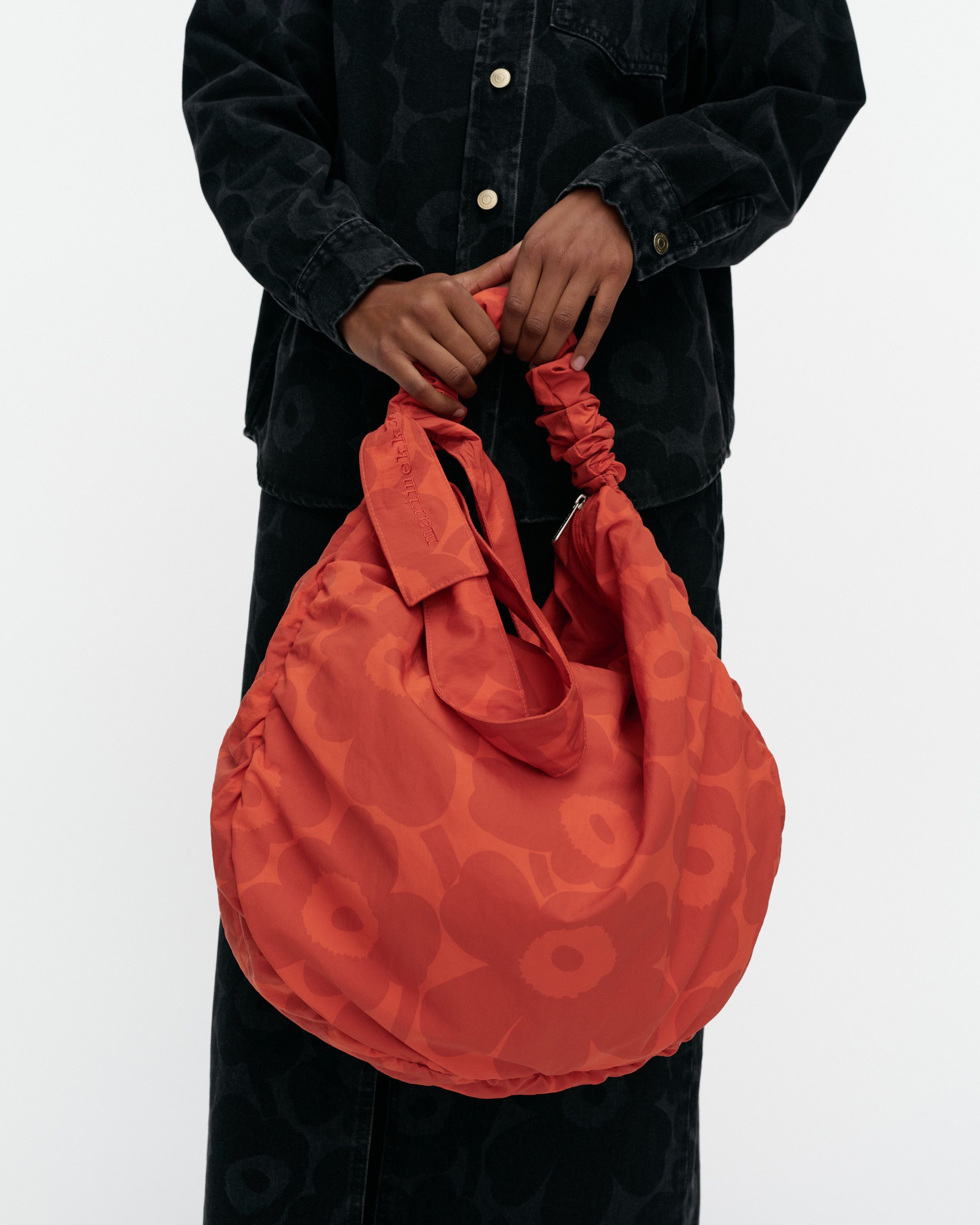 Utu L Unikko Bag red, dark orange | Marimekko