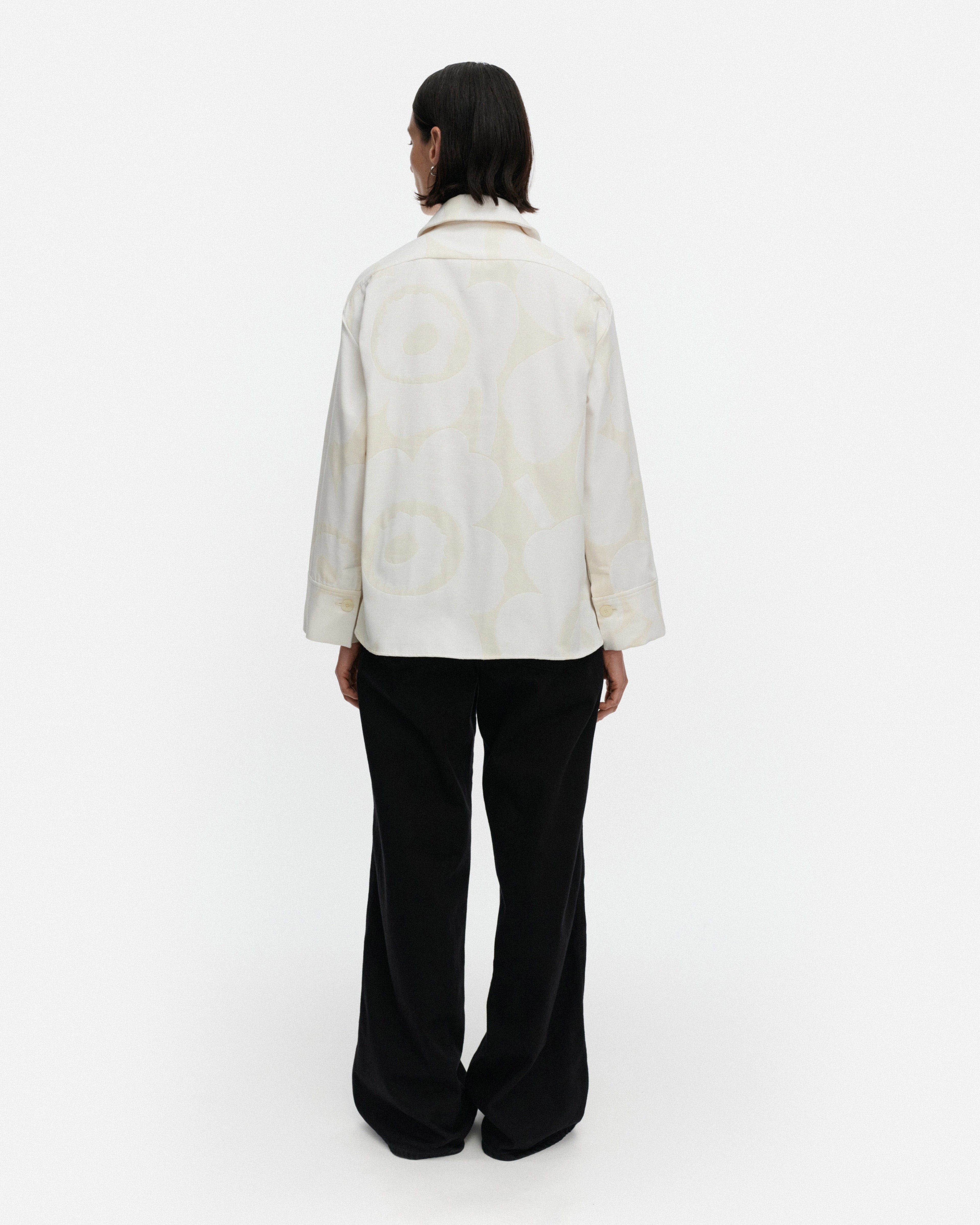 Ladonta Unikko, Shirt, white, off white,