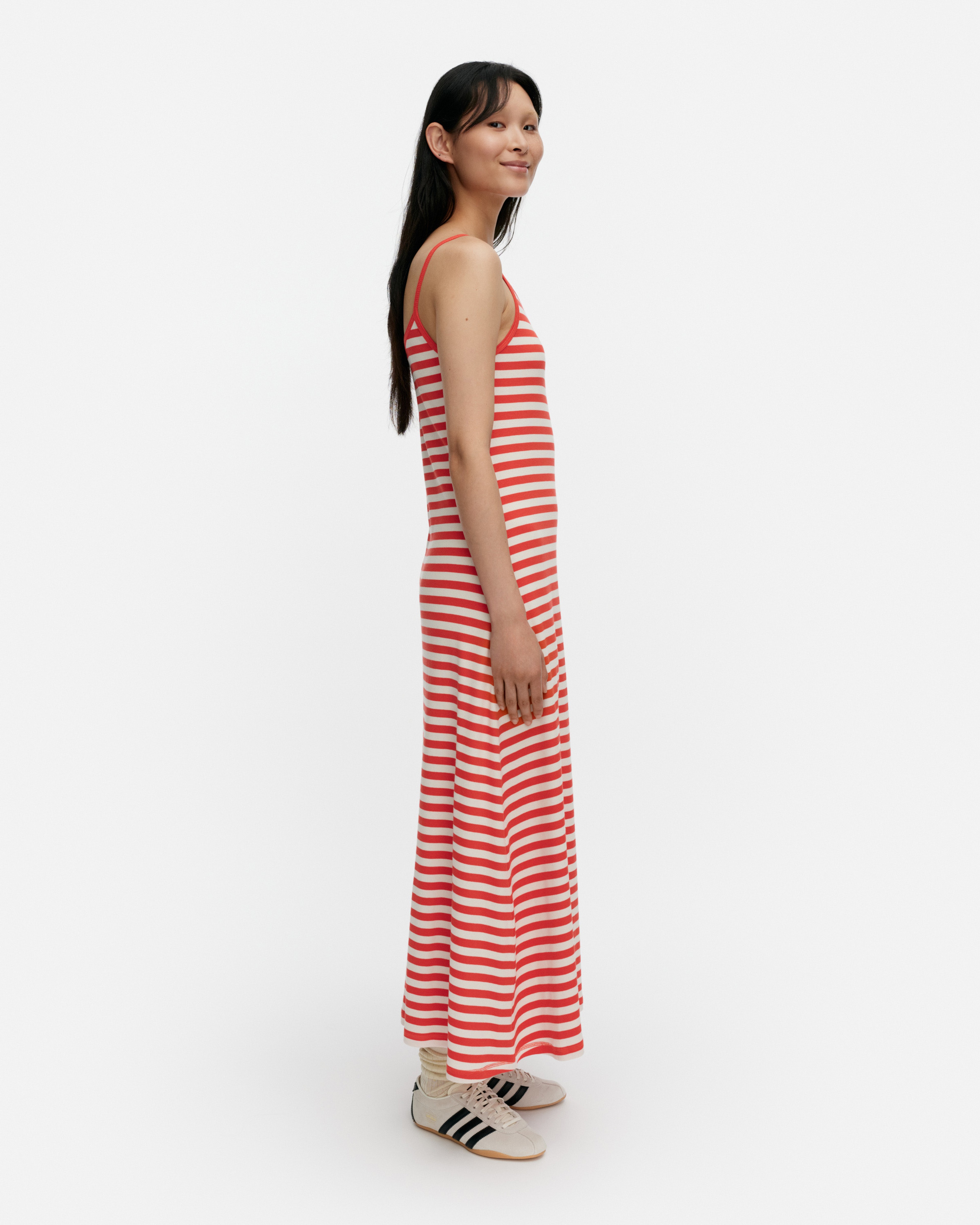 Laulaa Tasaraita Unikko, Kioski dress, red, off white,