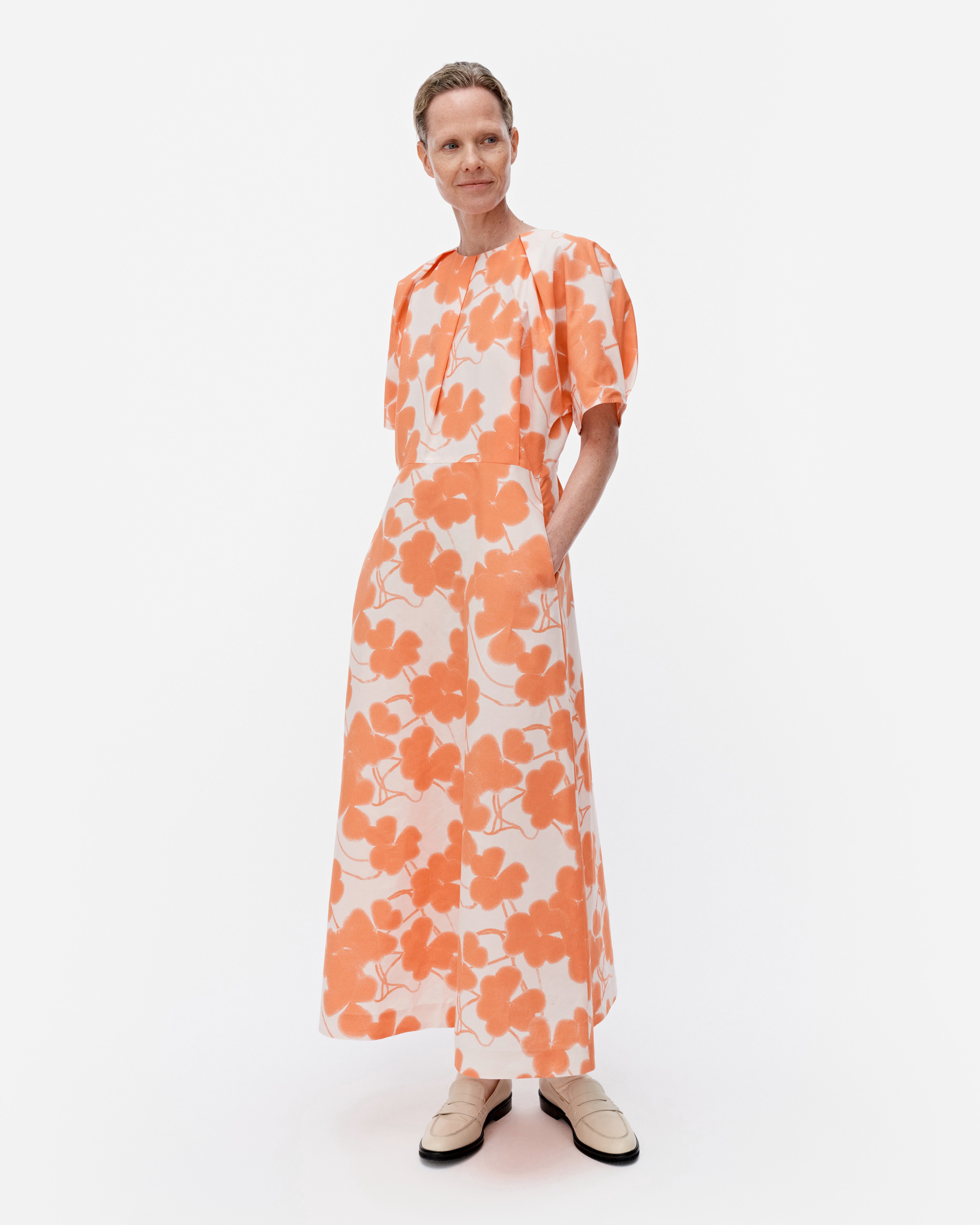 Anatomia Ketunleipä, Kleid, rosa, orange,