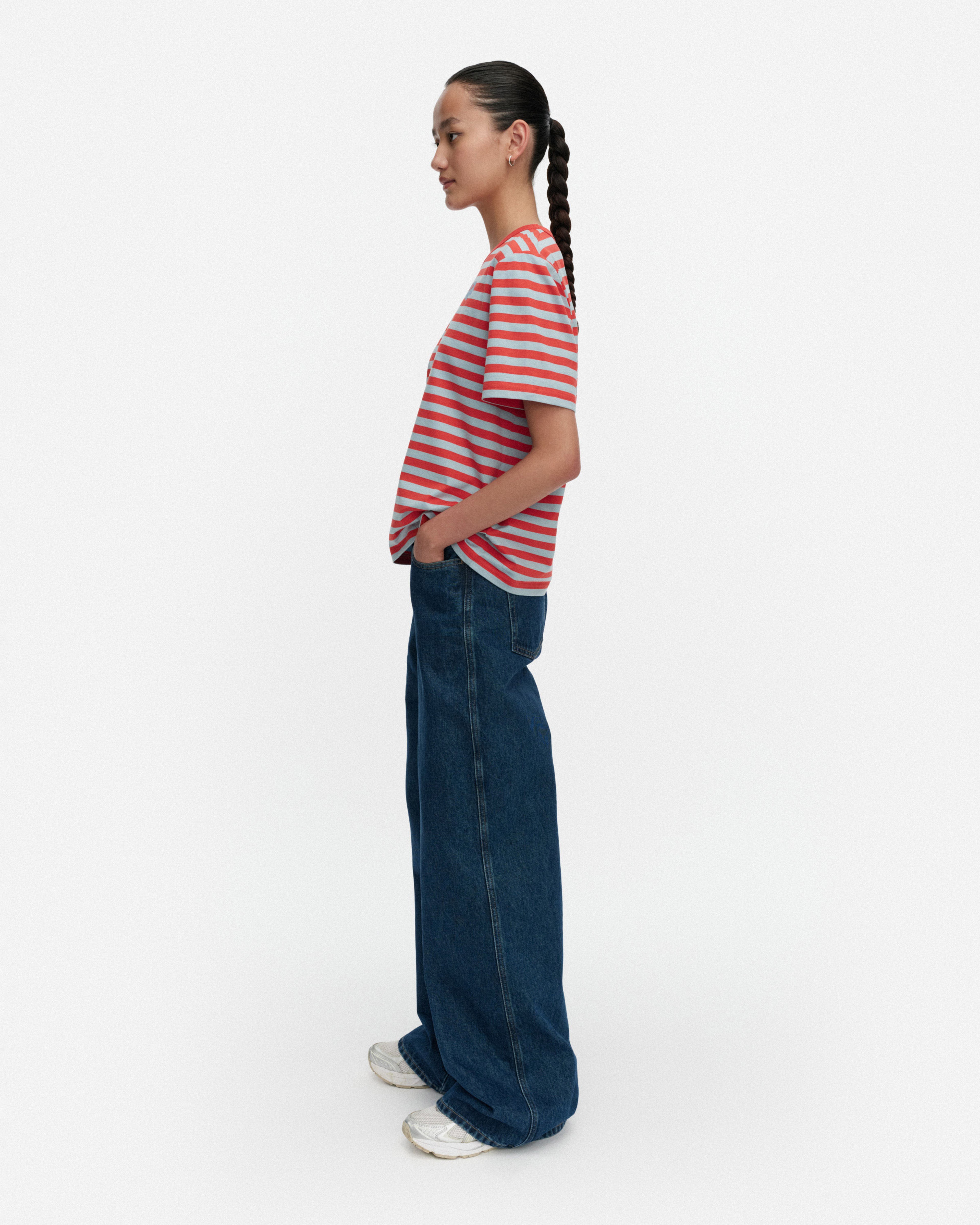 Tasaraita Unikko, Kioski t-shirt, red, light blue,