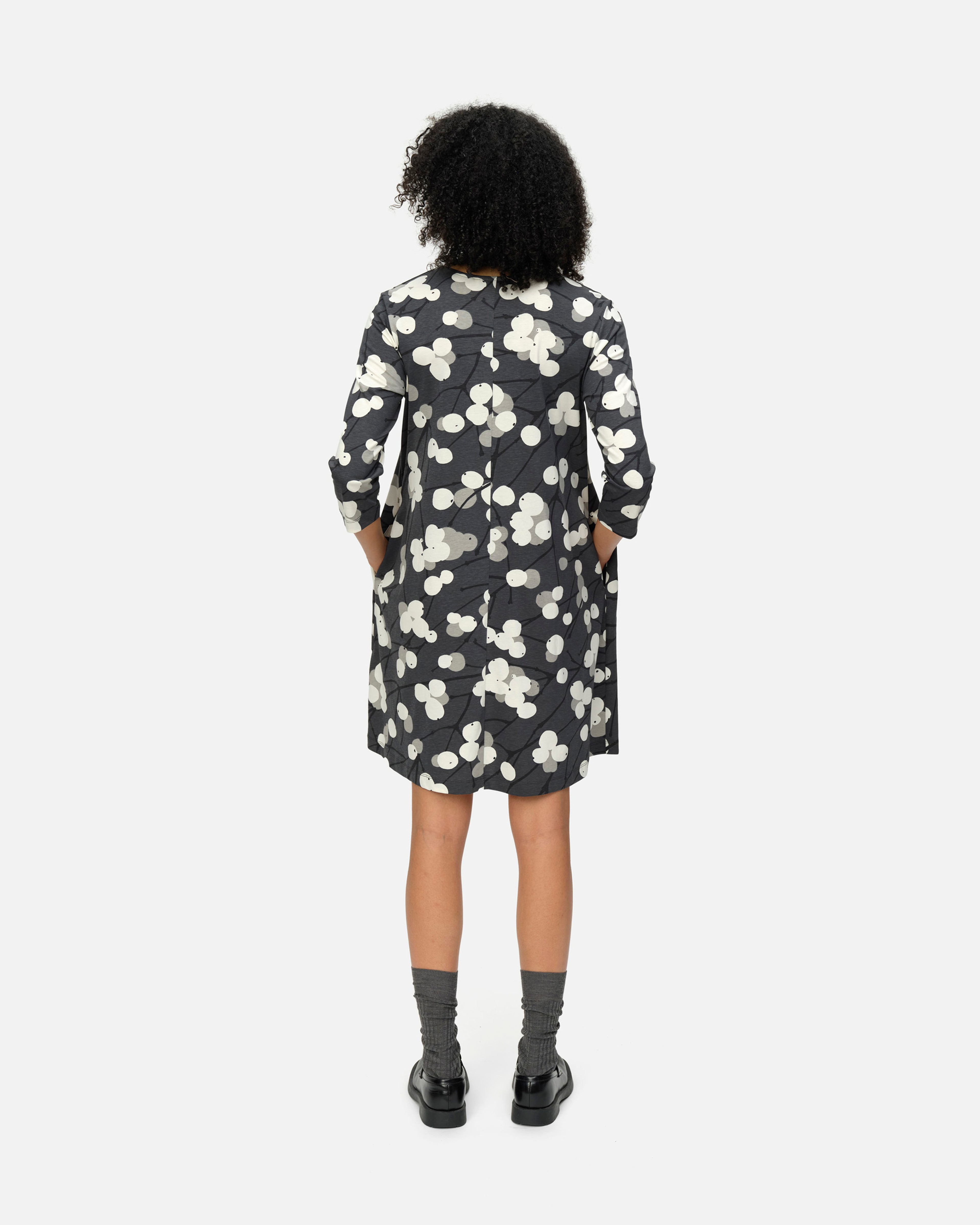 Moodi Lumimarja, Jersey dress, dark grey, grey, off white,