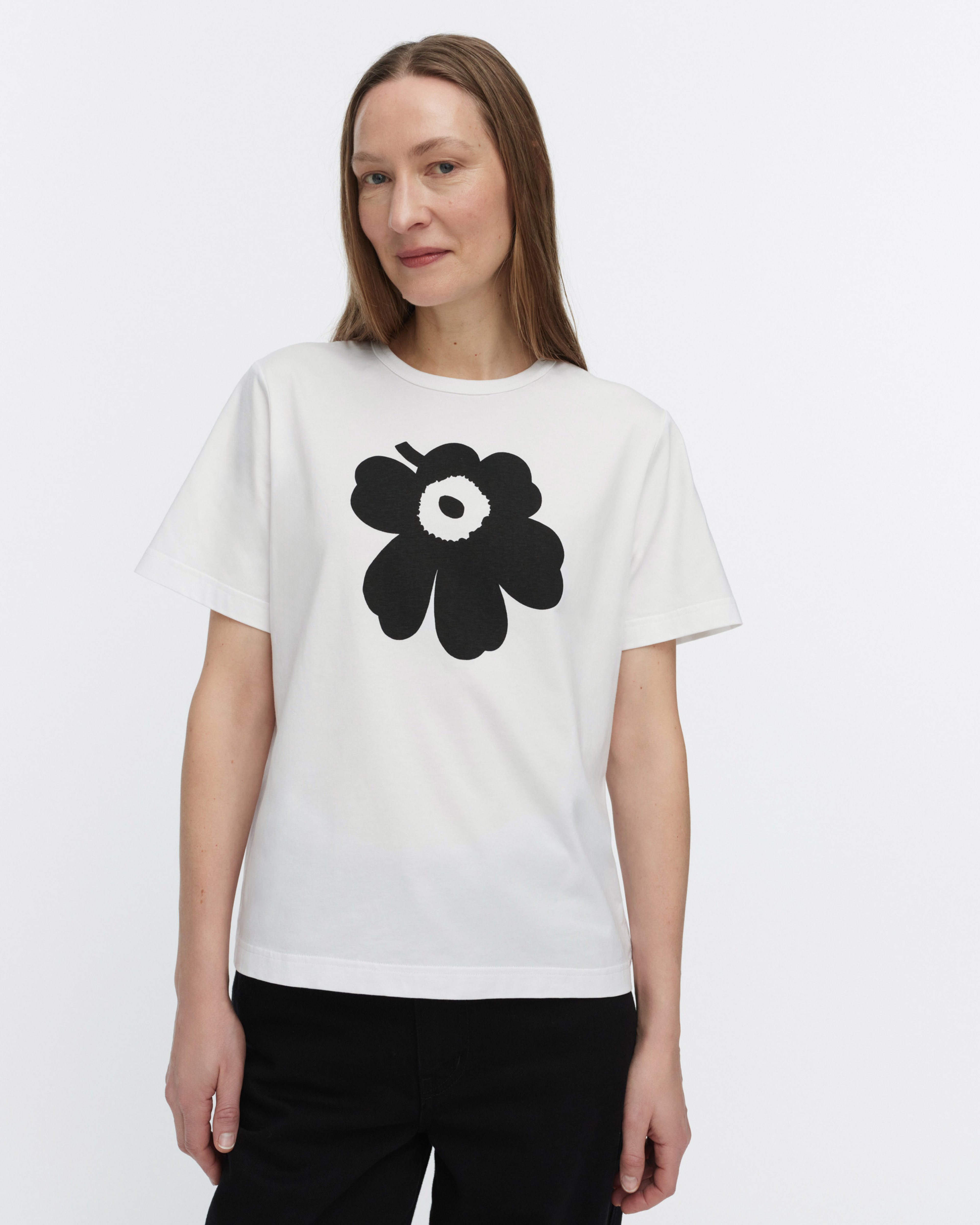 Erna Unikko Placement, Kioski t-shirt, white,black,