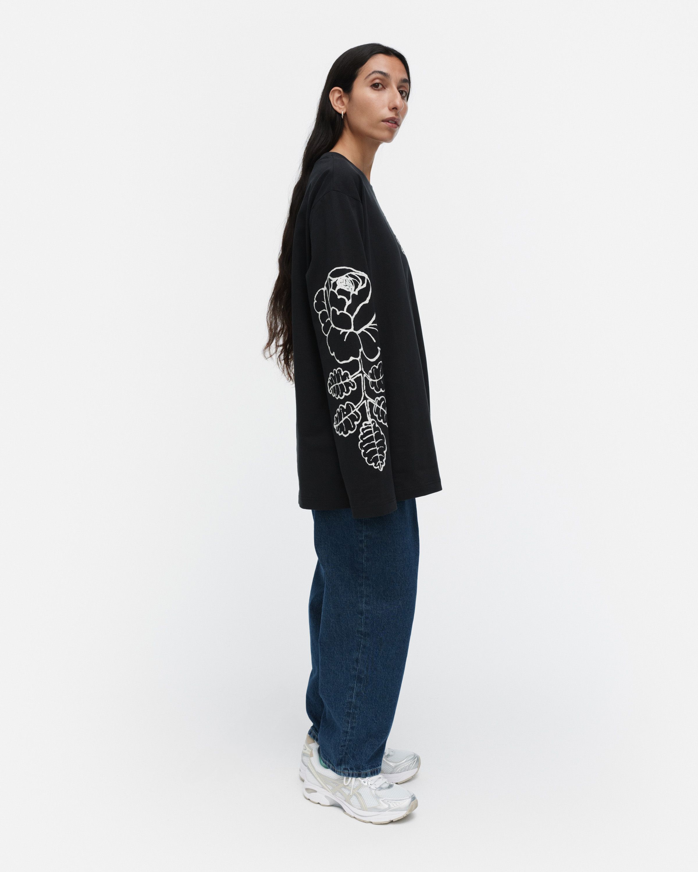 Oksat Vihkiruusu Placement Kioski jersey shirt | Marimekko