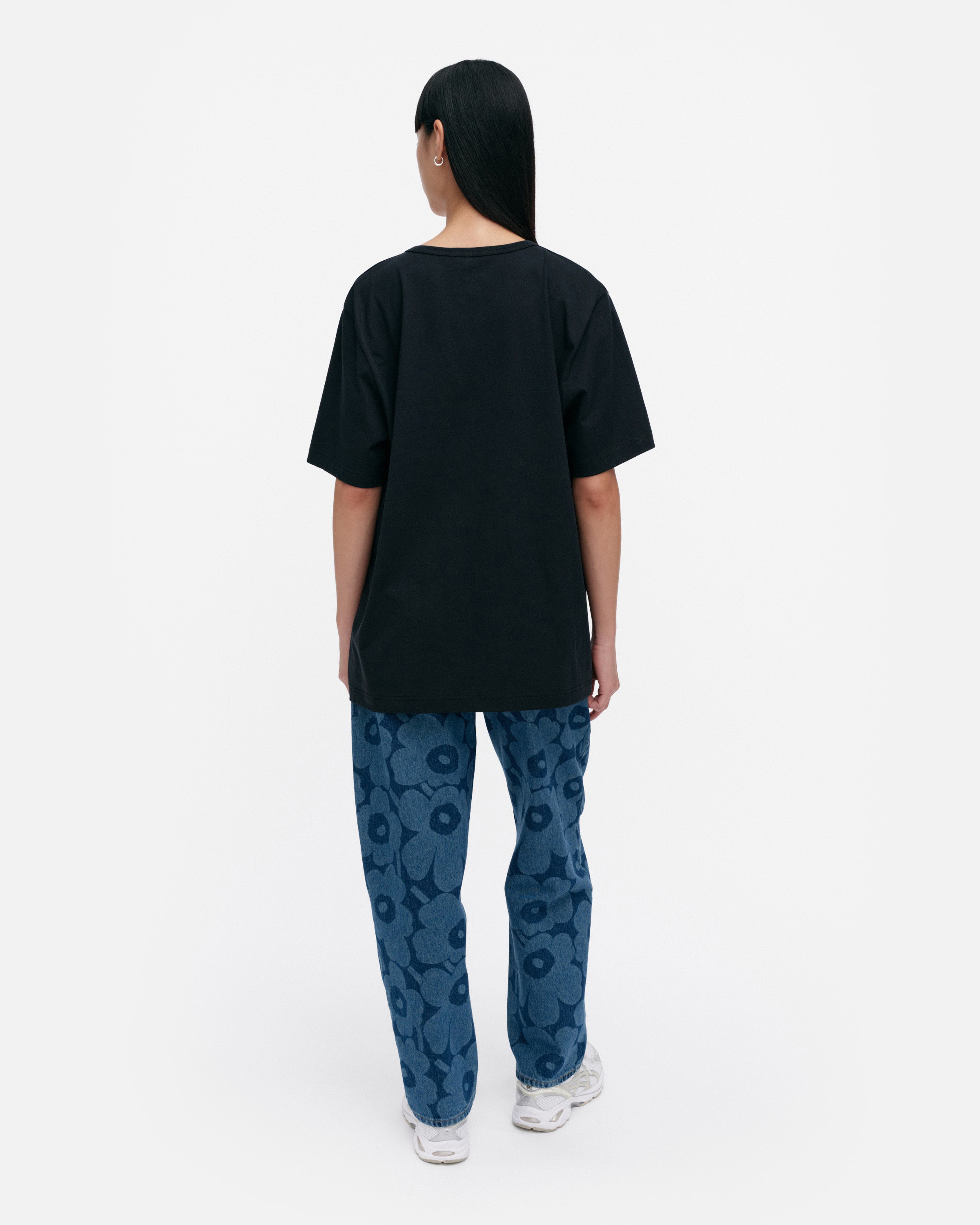 Vihne Logo Placement, Kioski t-shirt, black, off white,