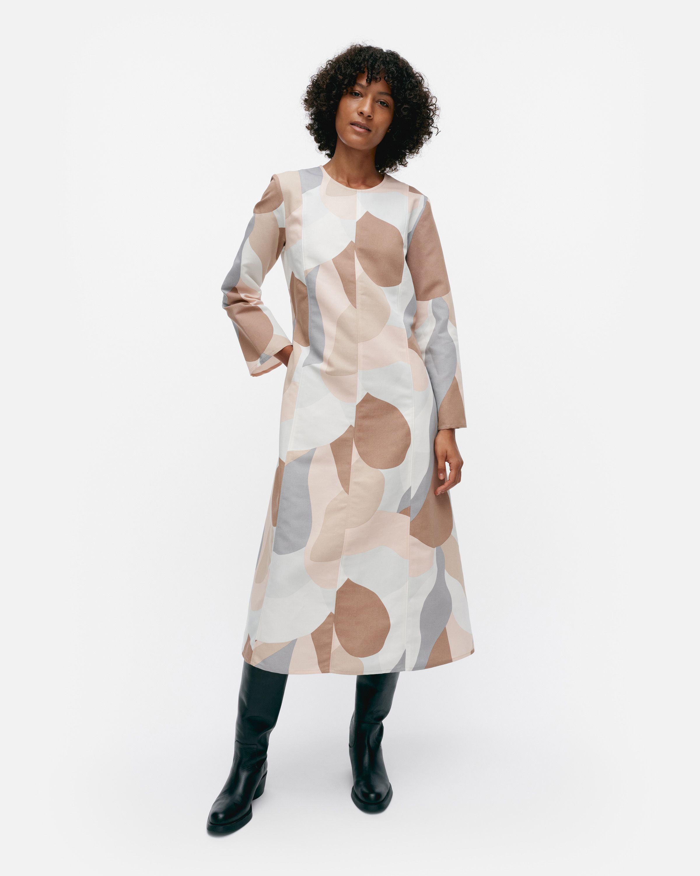Loituma Kamelia cotton linen dress | Marimekko