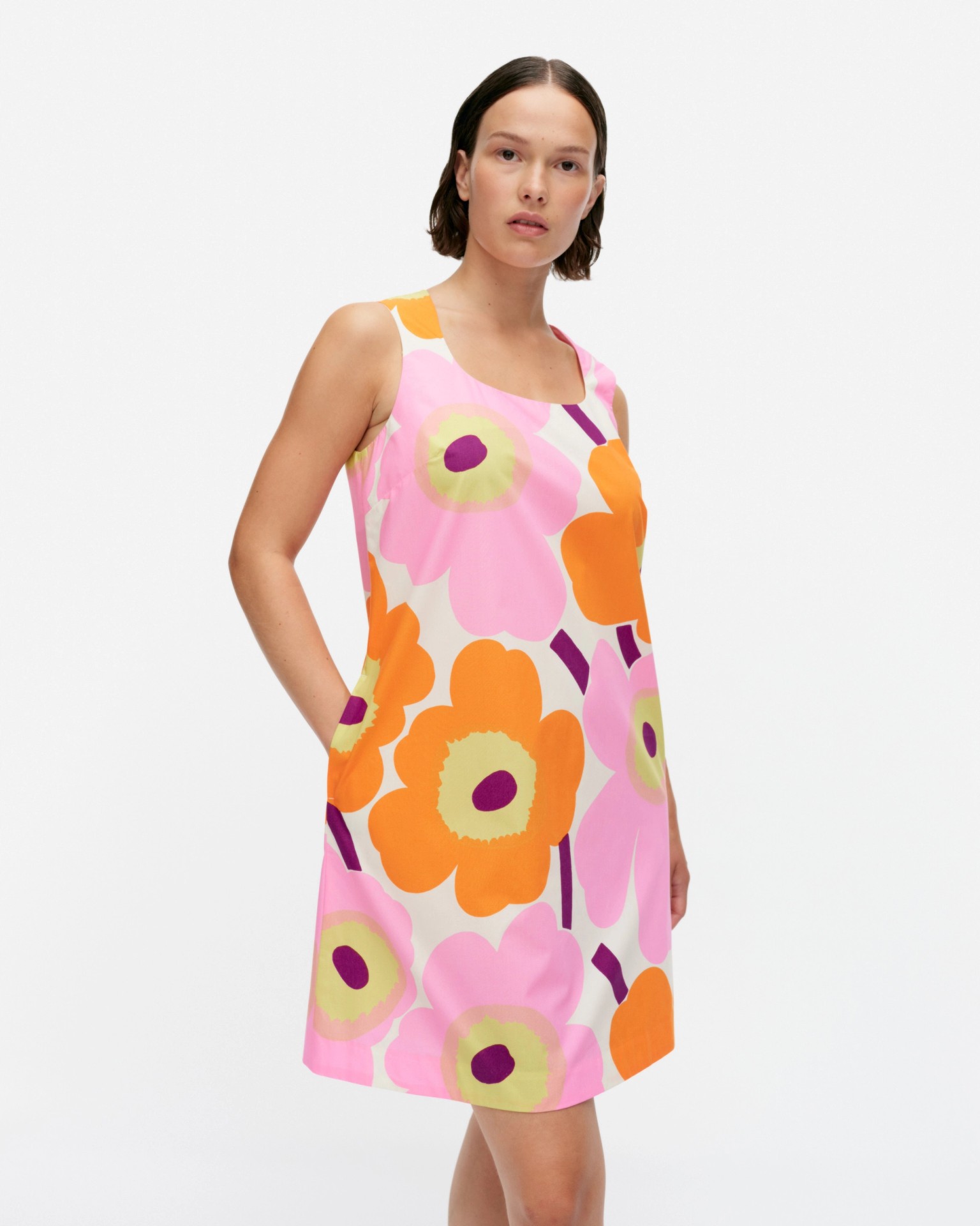 Kestit Unikko, Cotton dress, off-white, orange, light pink,