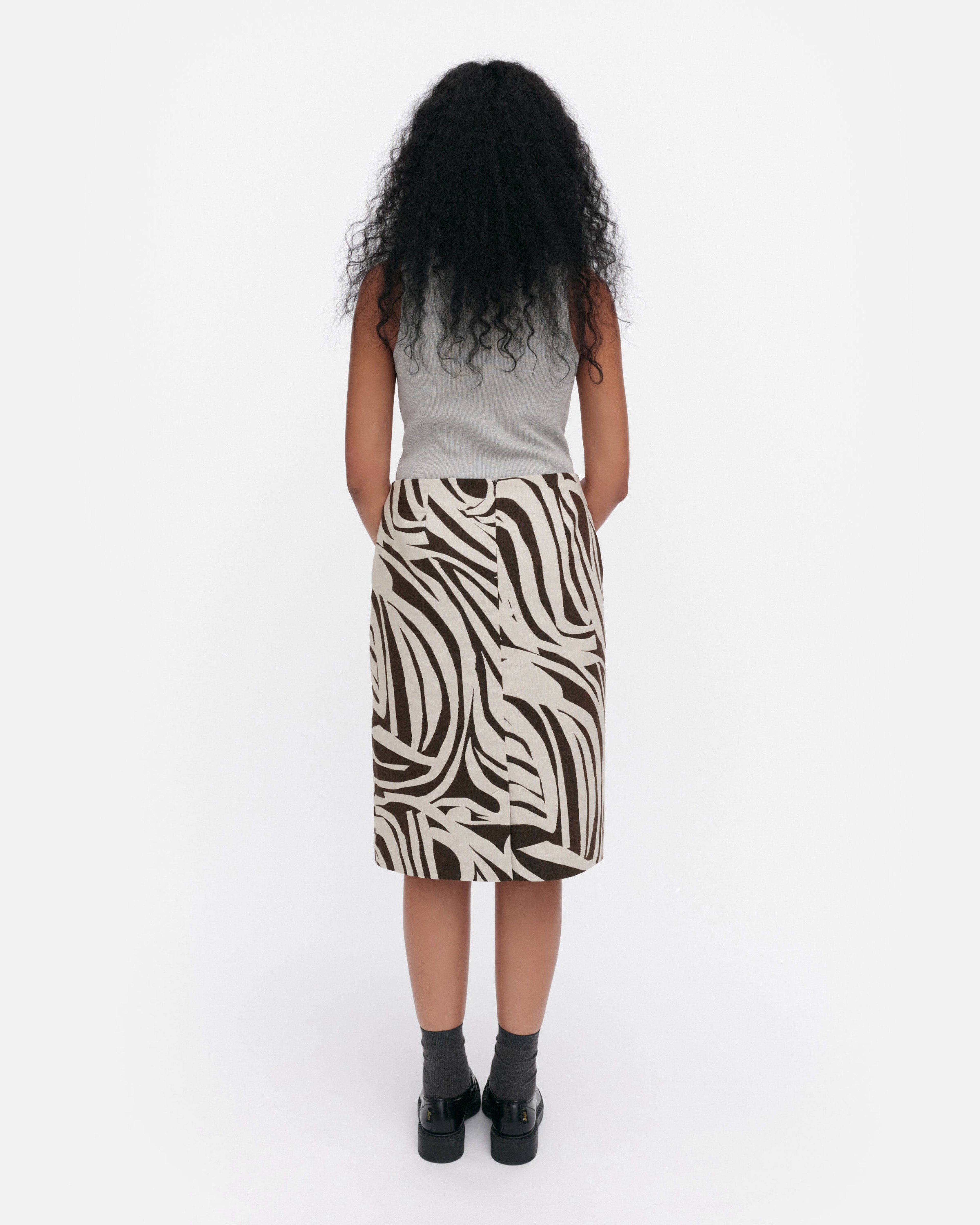 Valaa Jokuraita Skirt