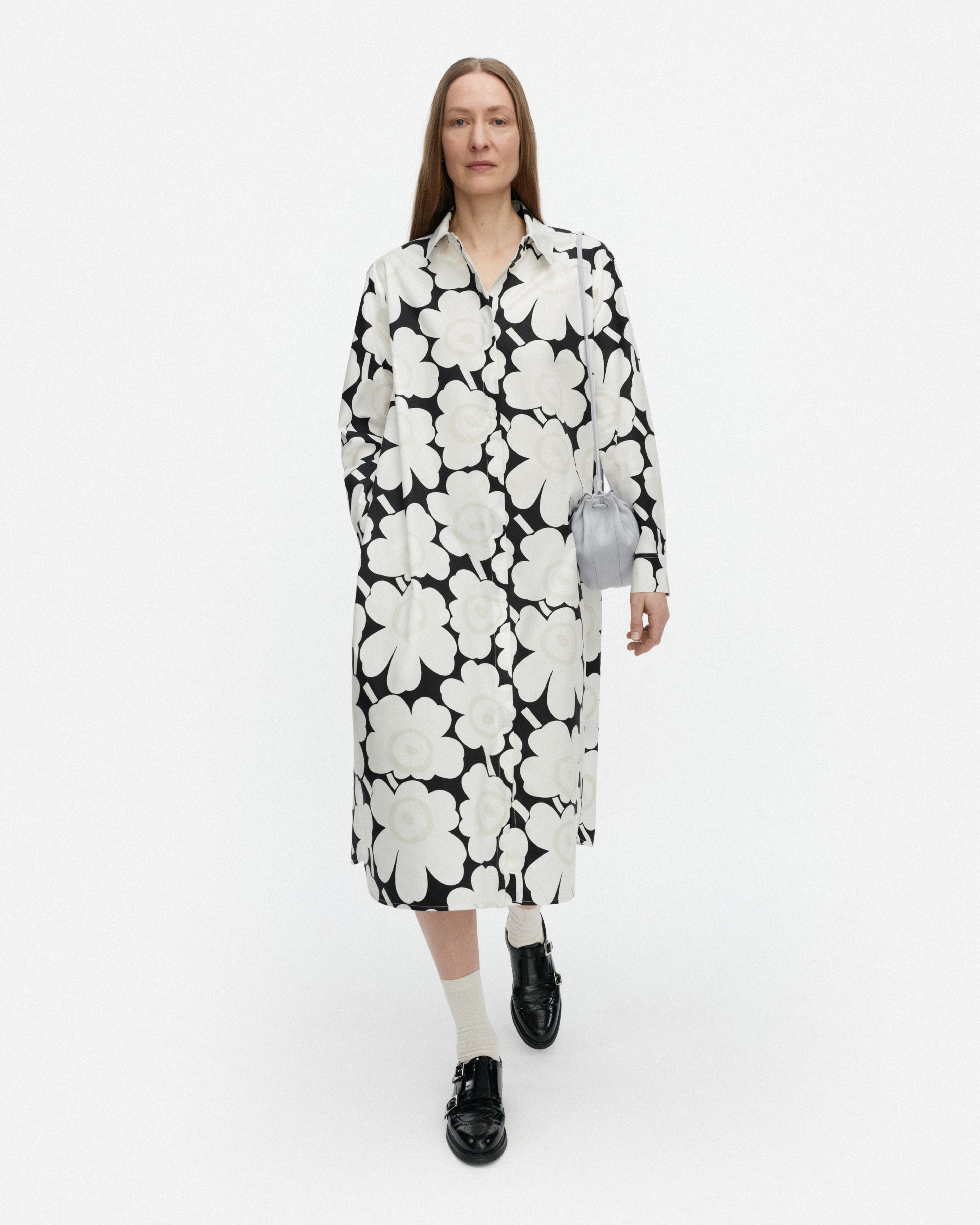 Runoelma Unikko, Mekko, valkoinen, musta, vaal.harmaa,