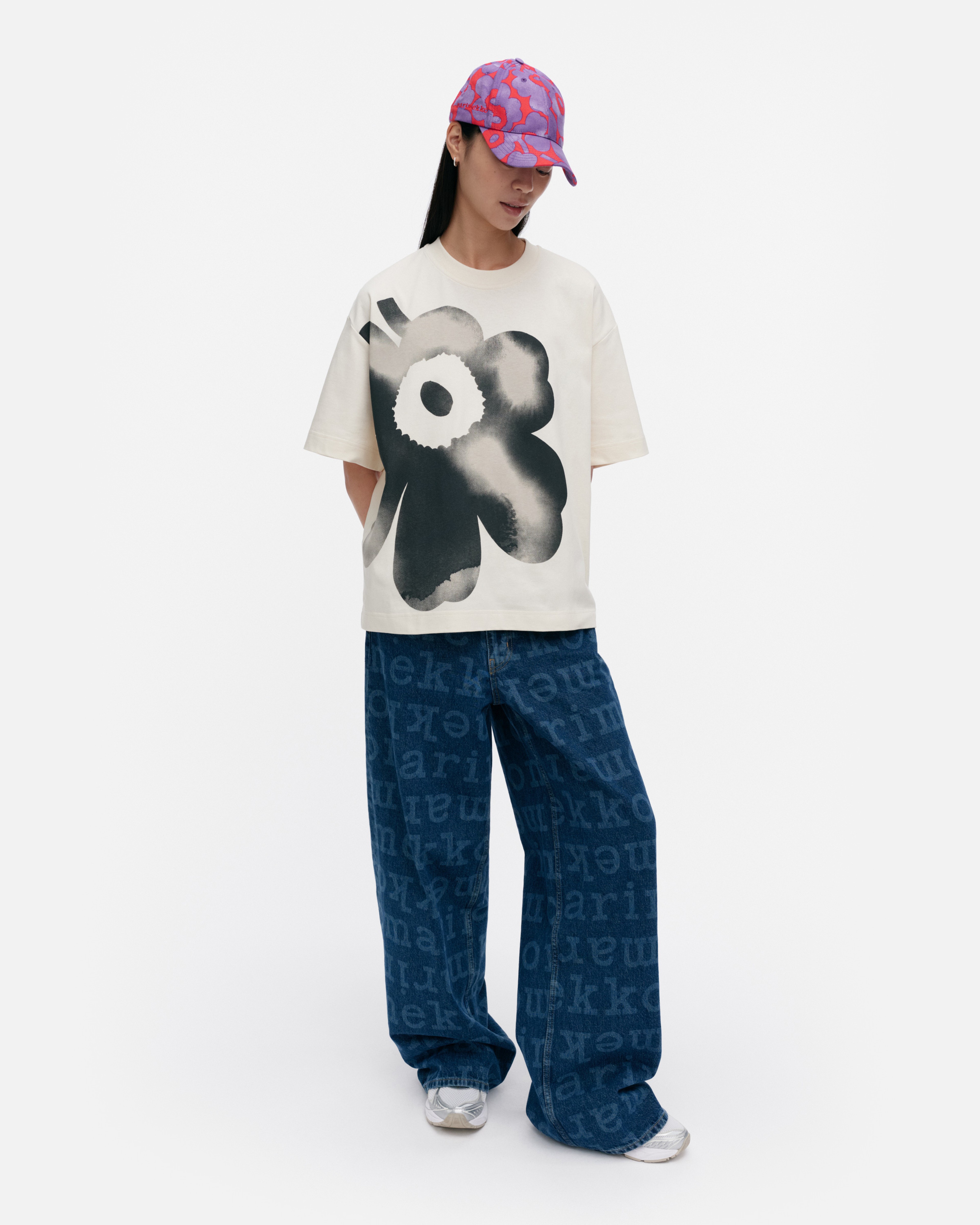 Veisto Unikko Placement, Kioski jersey shirt, off white, black,
