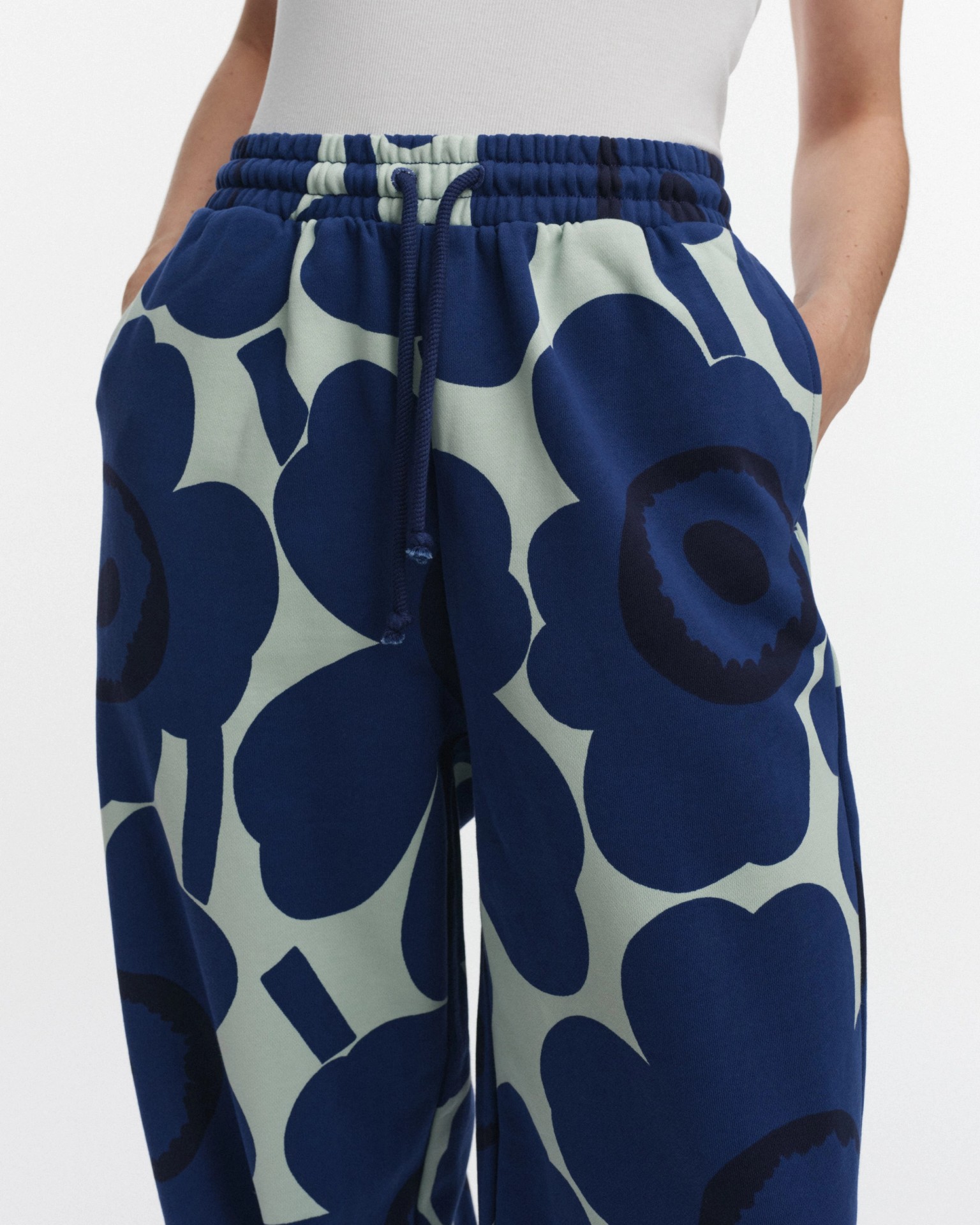 Joggerit Unikko Kioski sweatpants