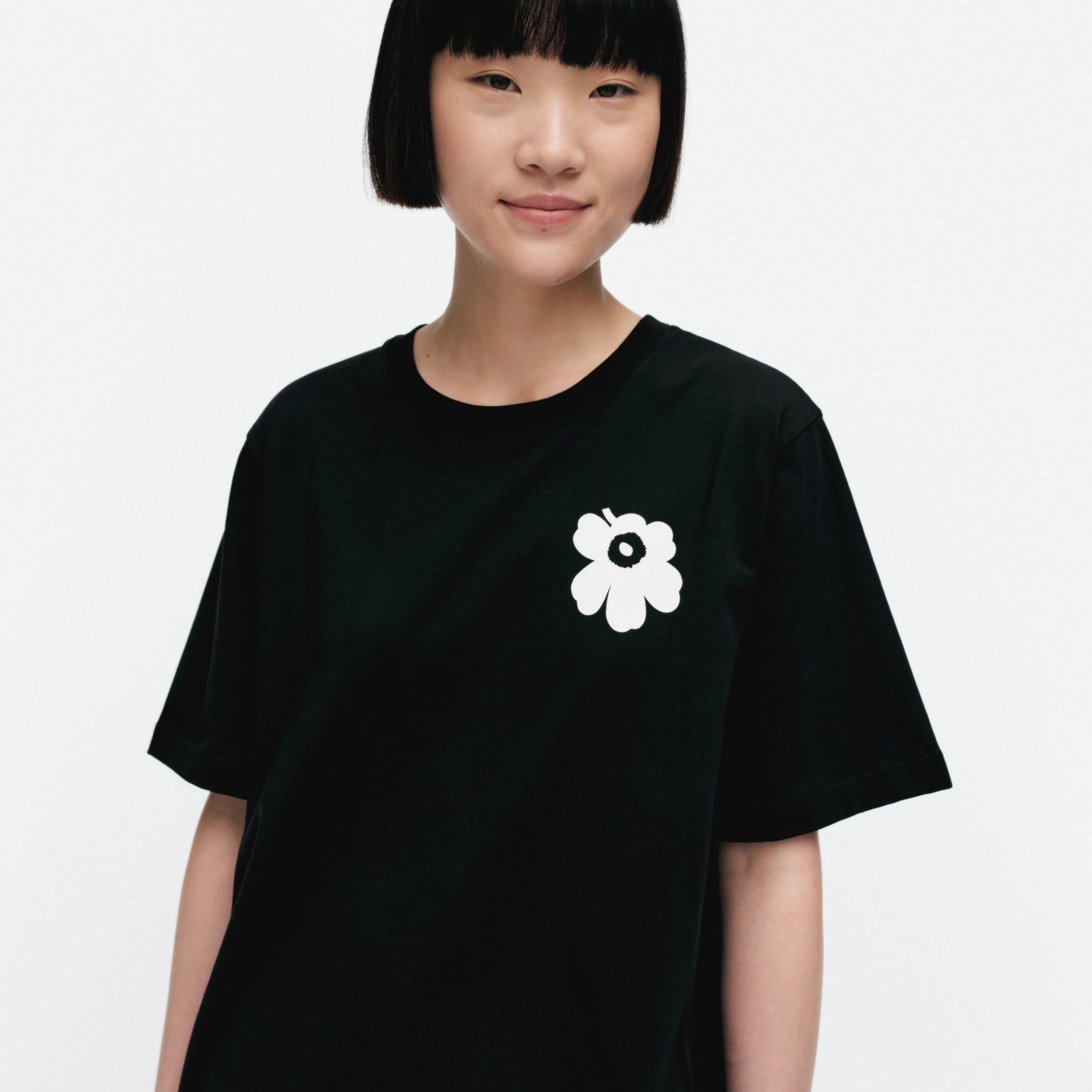 T-shirt with Unikko placement.