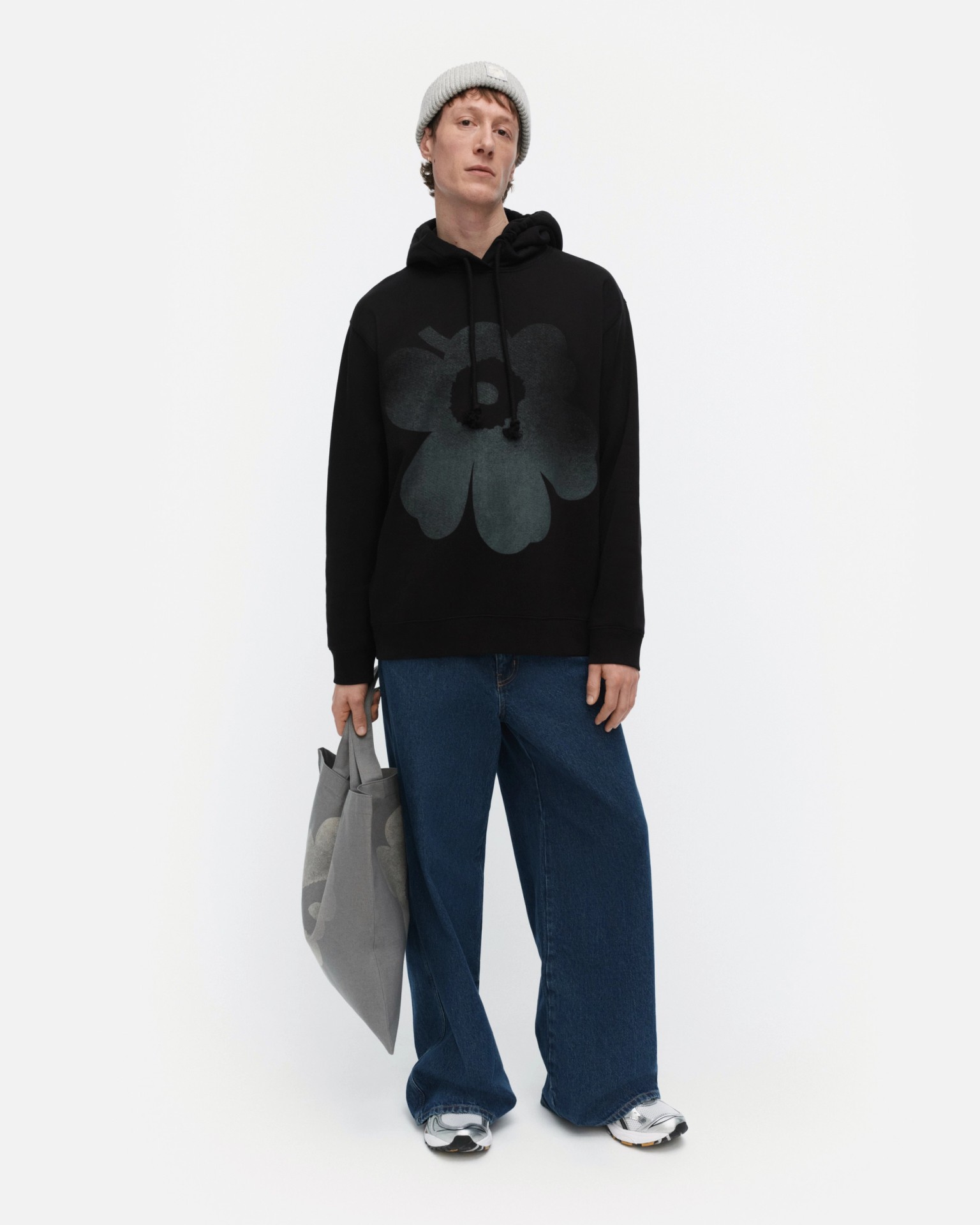 Teesi Unikko Placement Kioski huppari