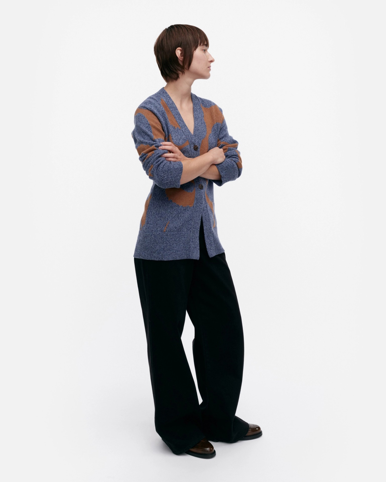 Kumma Unikko, Knitted cardigan, blue, brown,