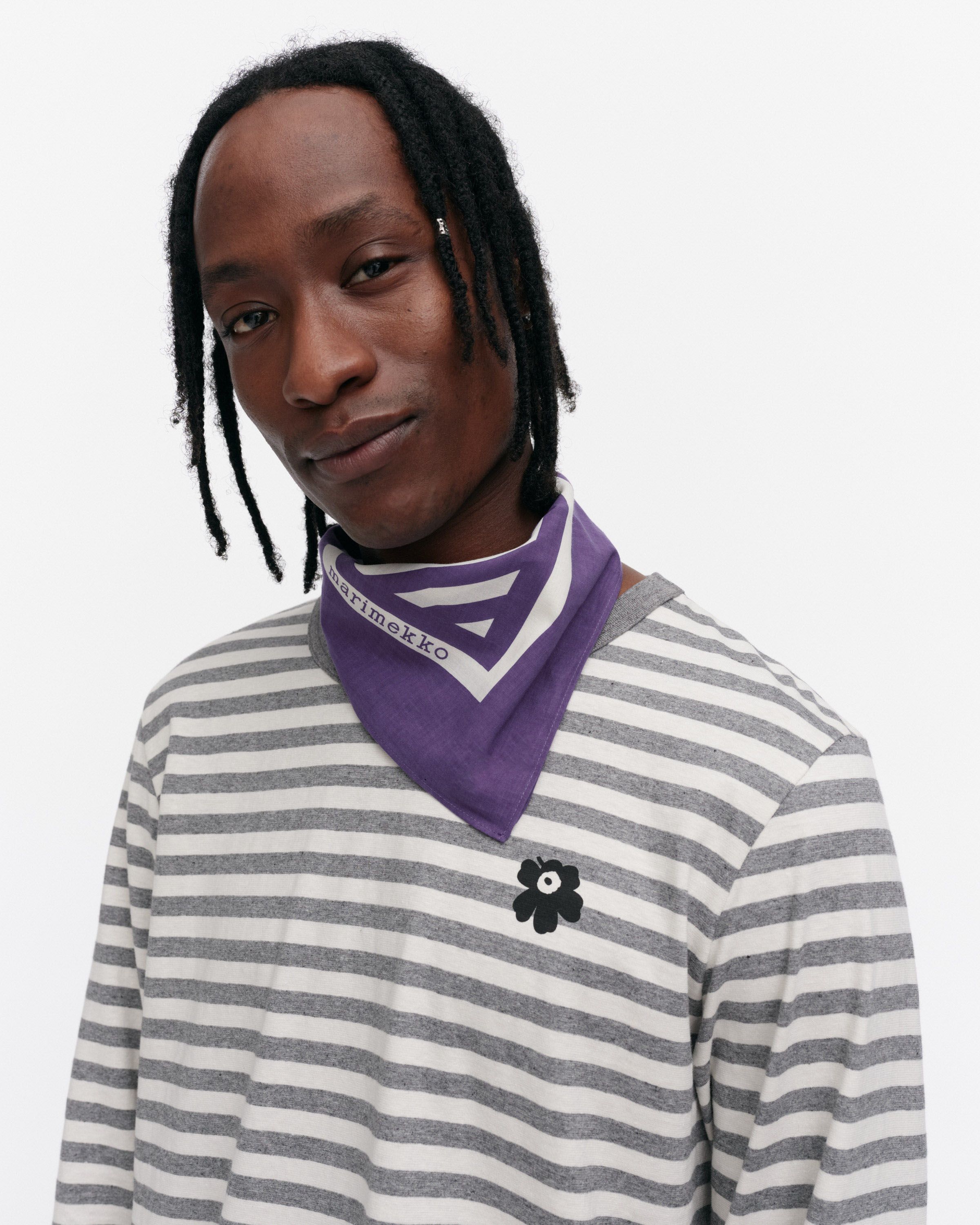Astrilli Unikko Kioski scarf | Marimekko