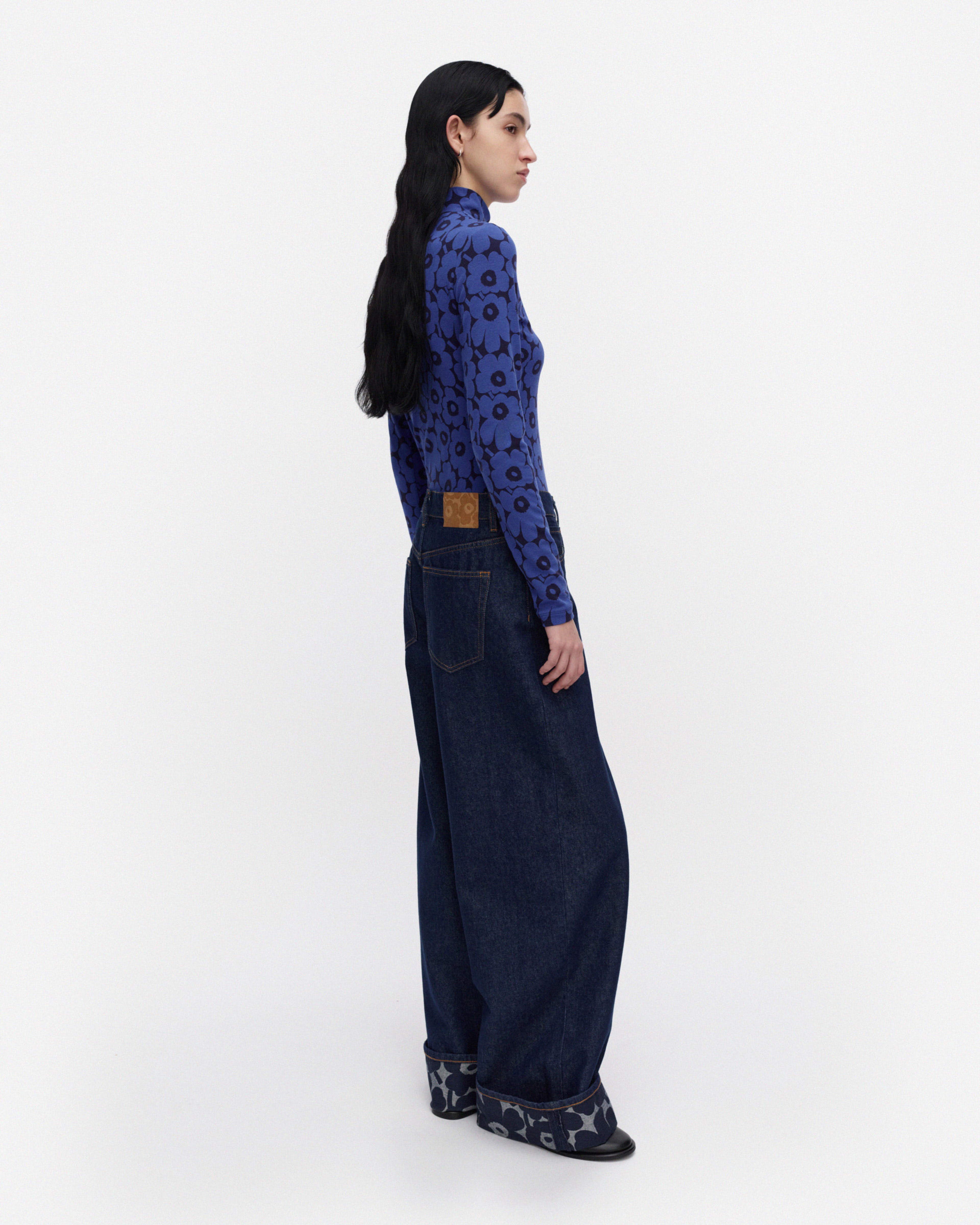 Jäkälä Unikko, Turtleneck shirt, blue, dark blue,