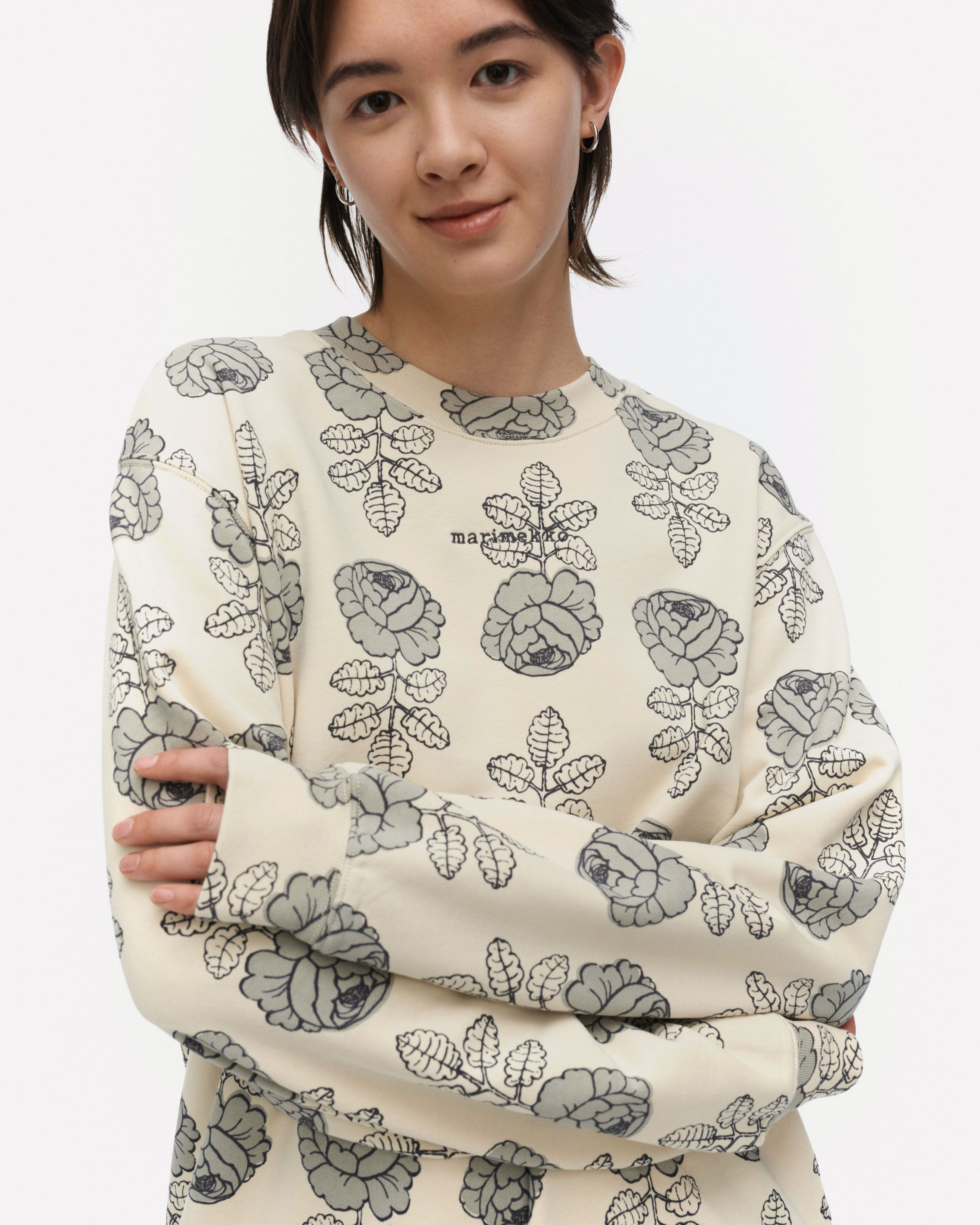 Loisto Vihkiruusu Kioski sweatshirt | Marimekko