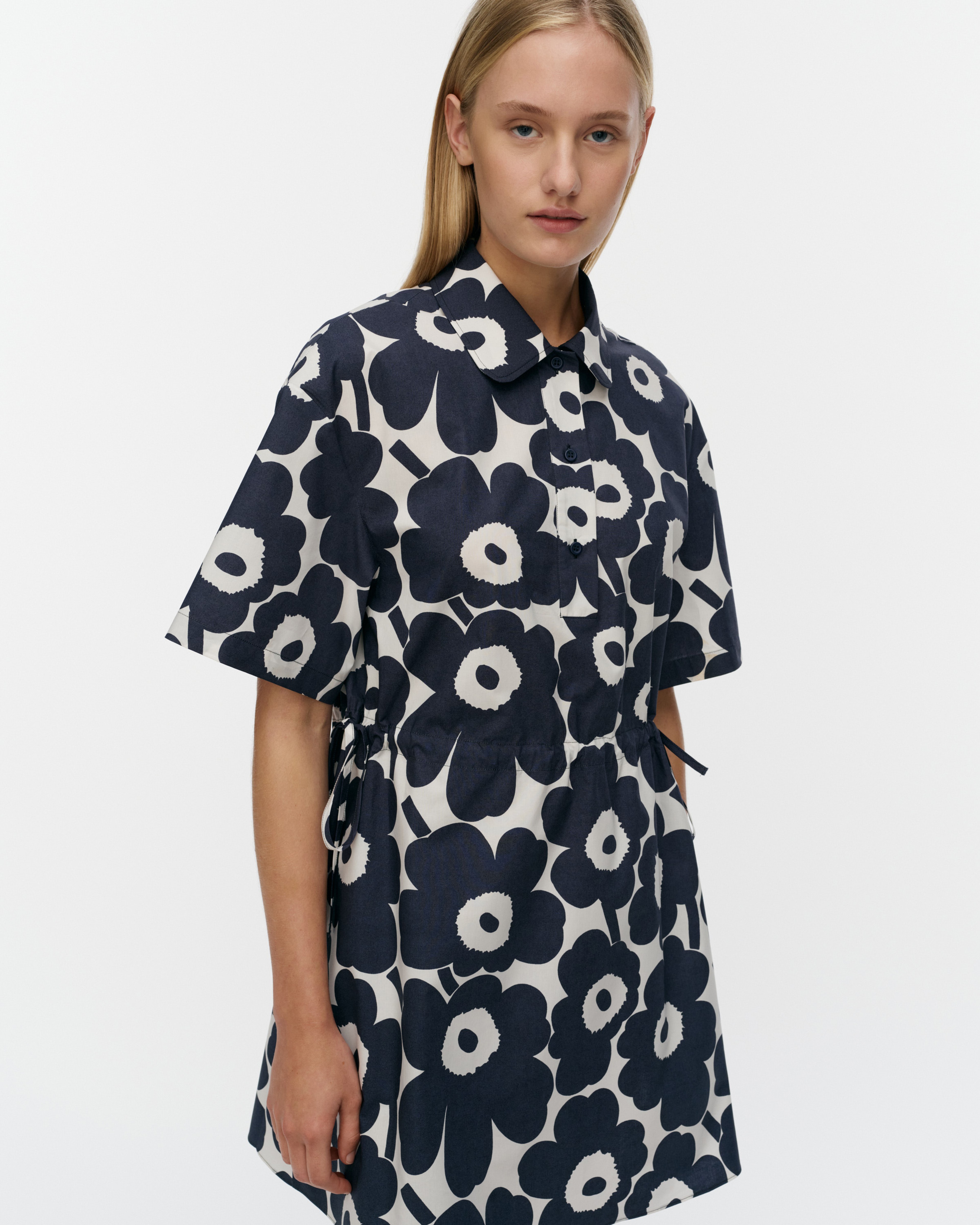 Katkelma Unikko, Dress, dark blue, off white,